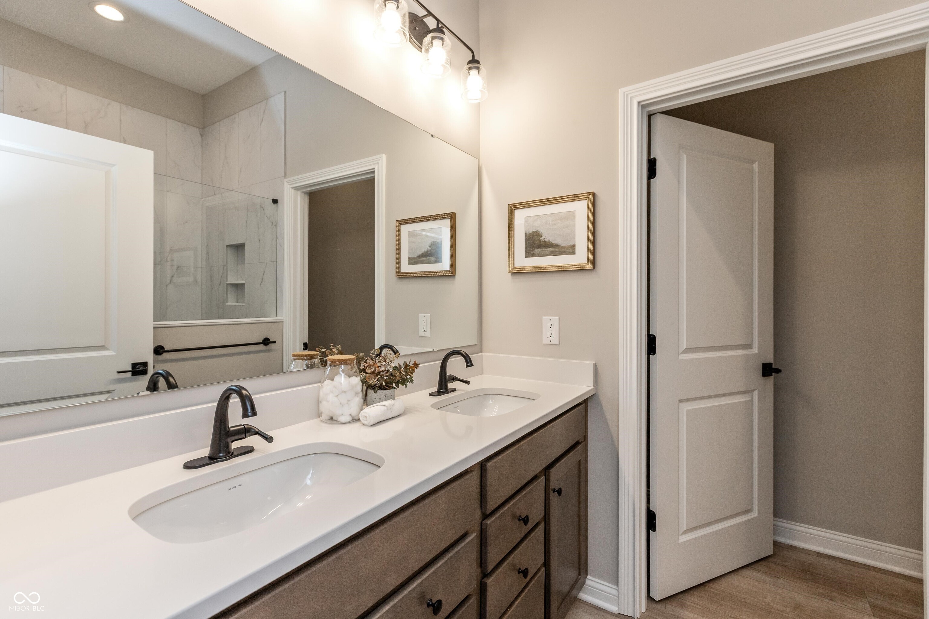 7936 Beaumont Green Place