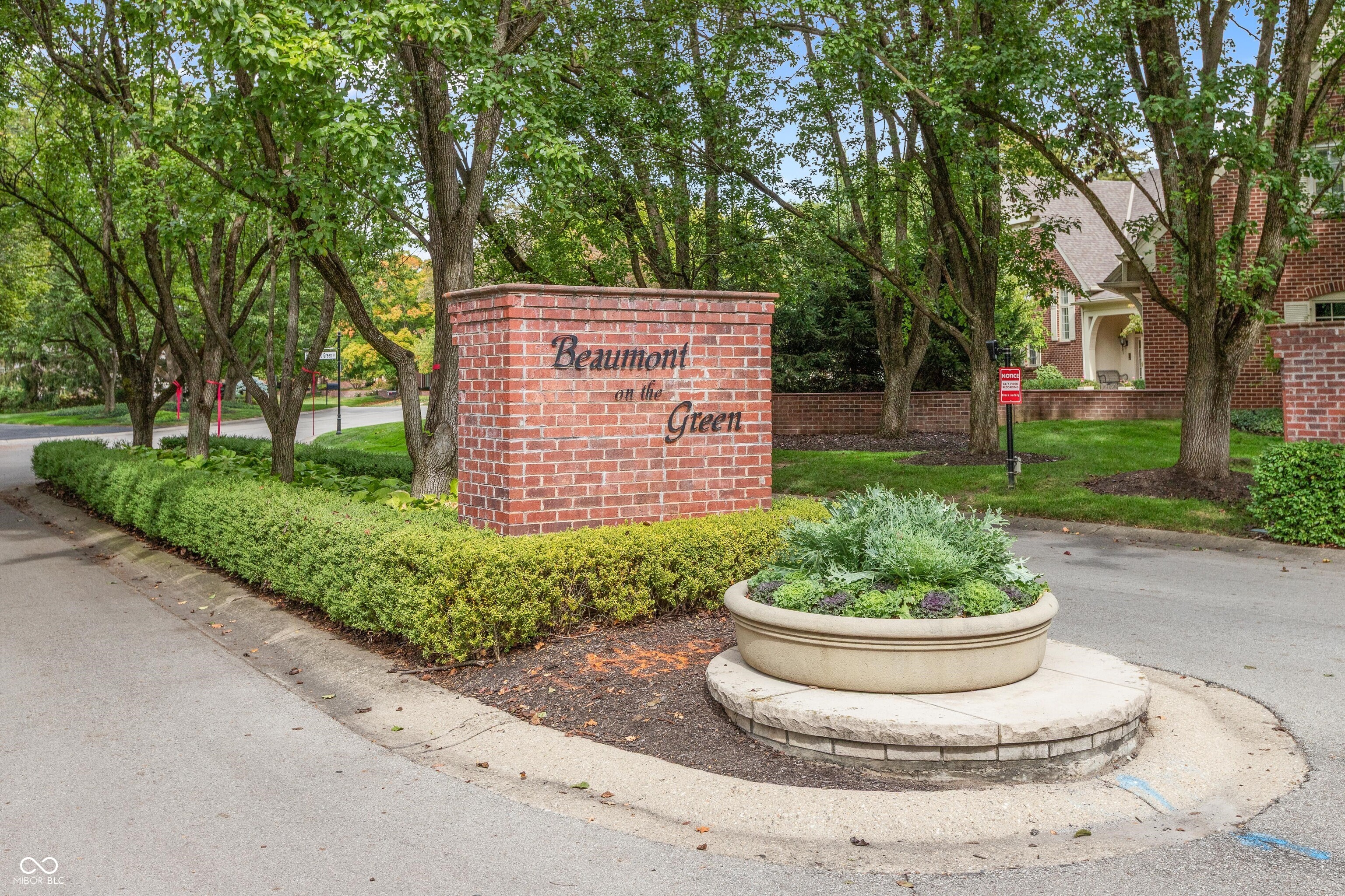 7936 Beaumont Green Place