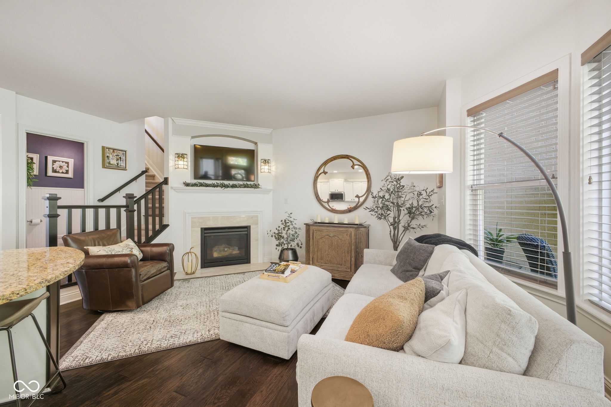 789 Greenford Trail N