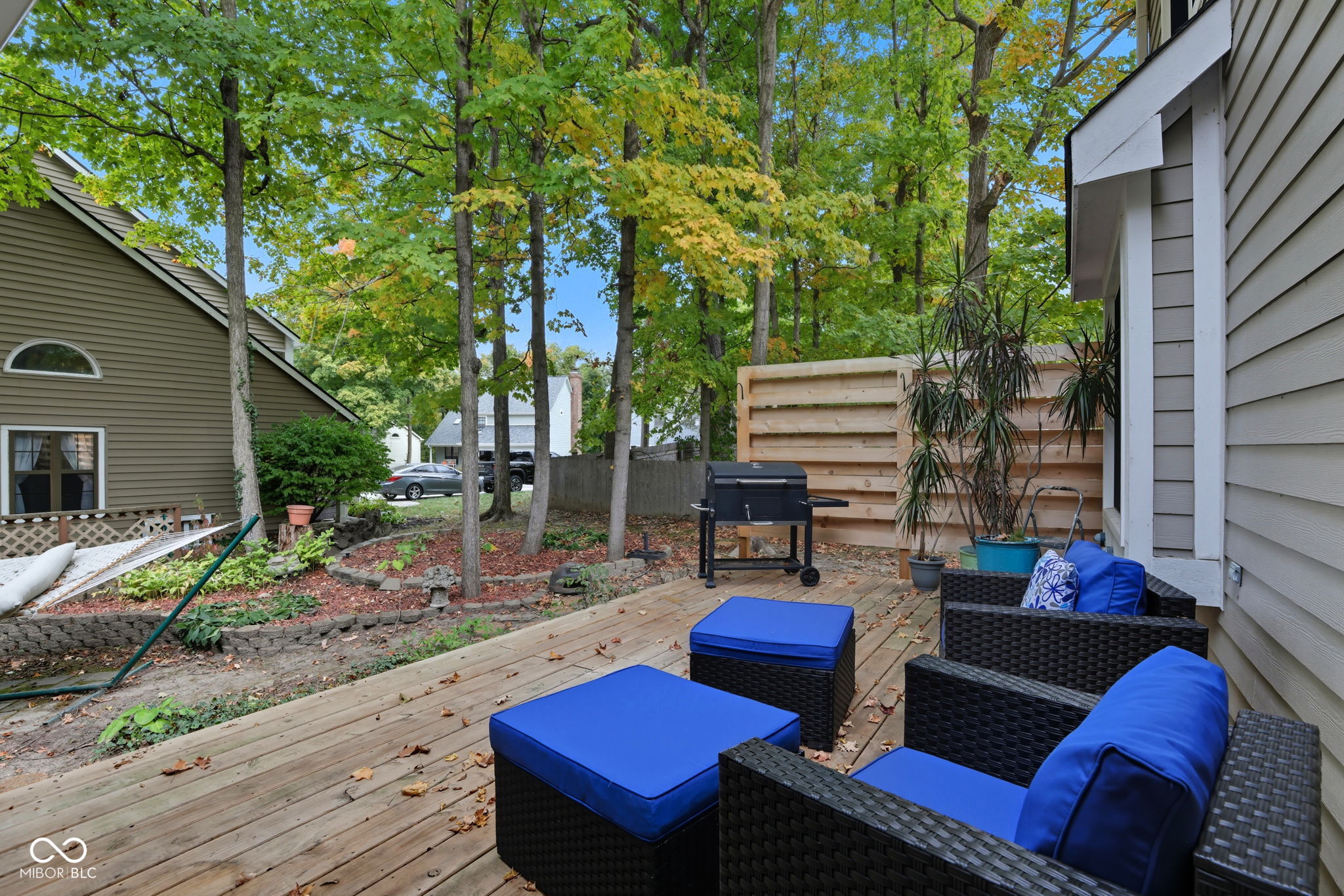 11526 Crescent Court