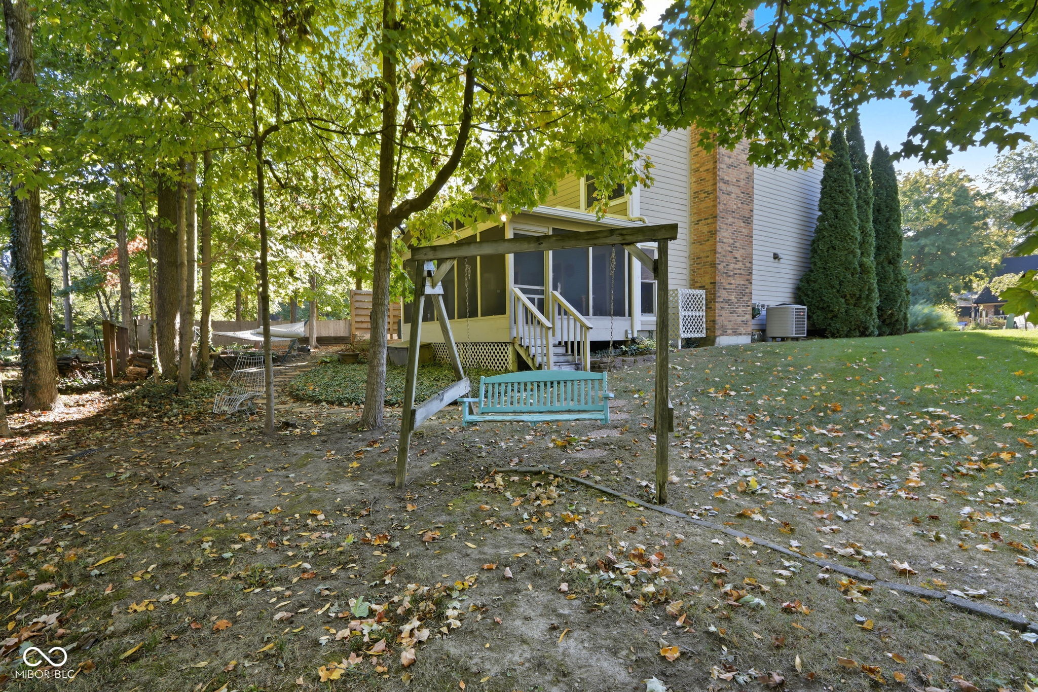 11526 Crescent Court