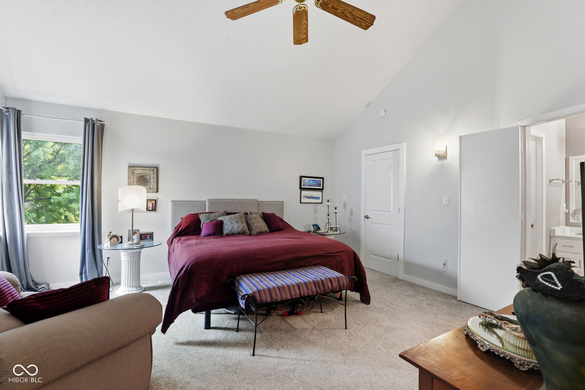 11526 Crescent Court