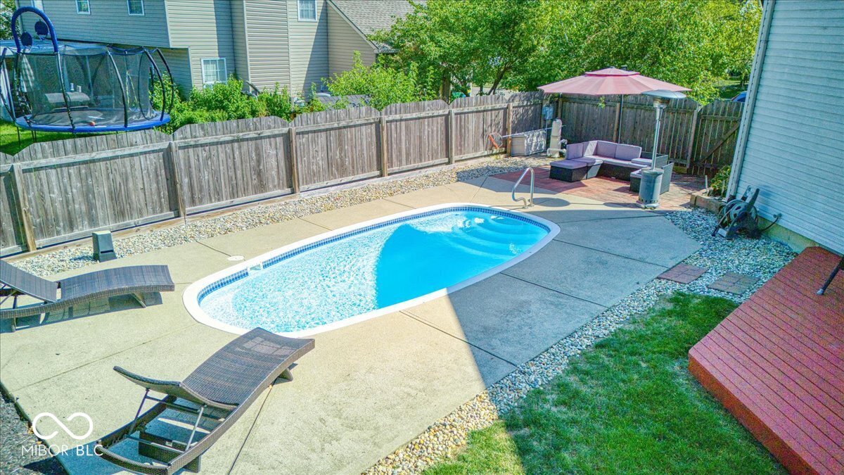 3340 Redbud Court