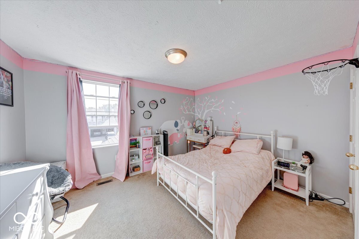 3340 Redbud Court