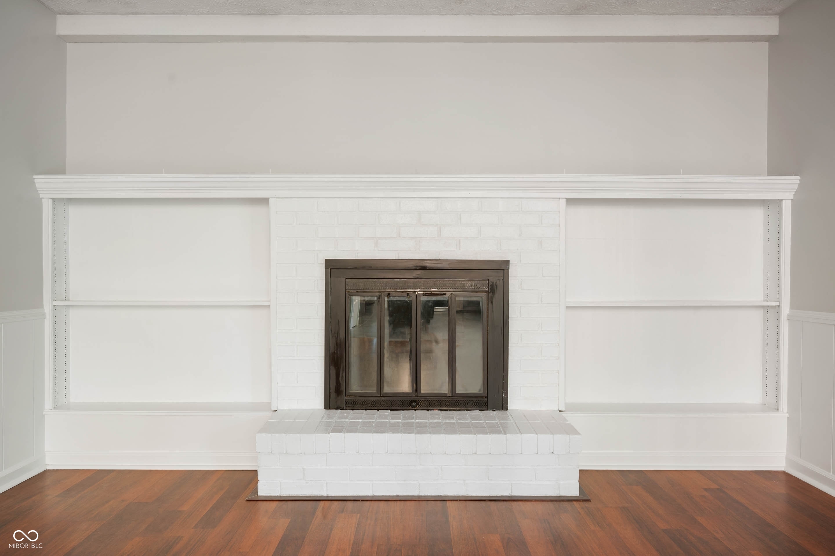 1346 Smokey Row Lane