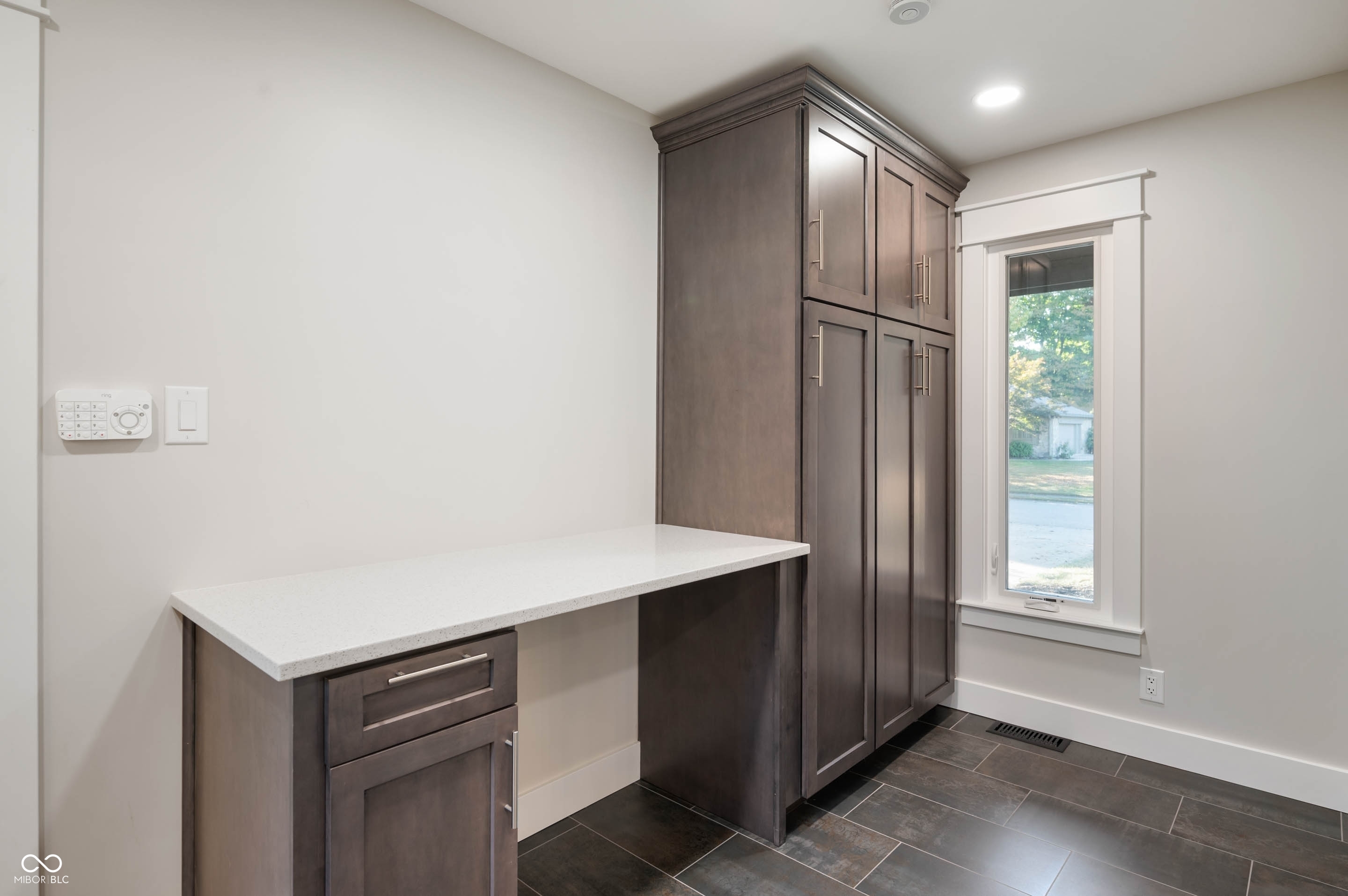 1346 Smokey Row Lane