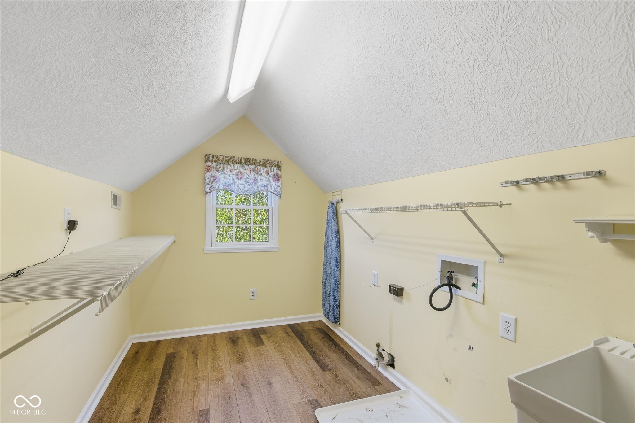 7213 Elm Ridge Drive