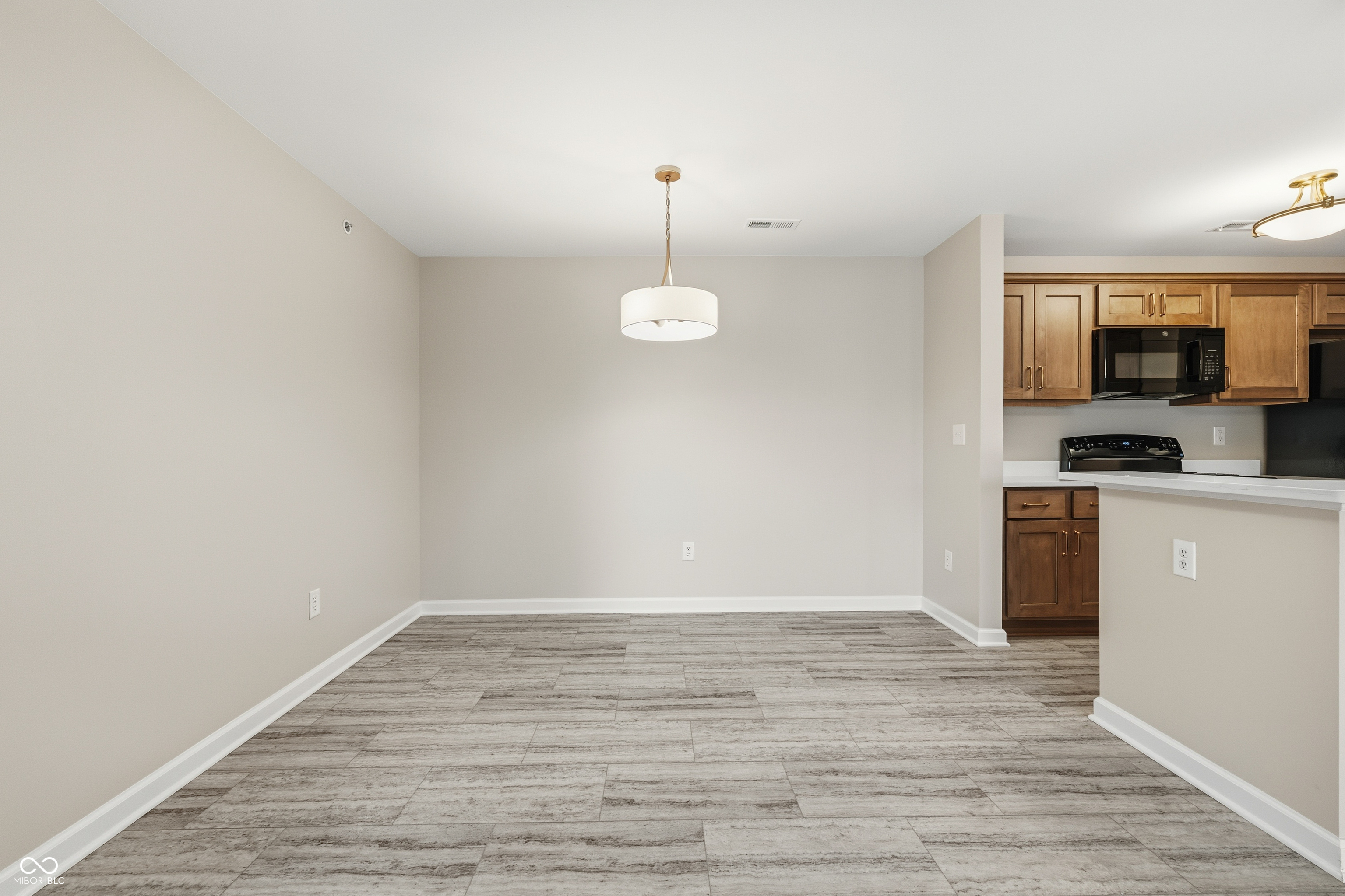 12515 Timber Creek Drive Unit: 8