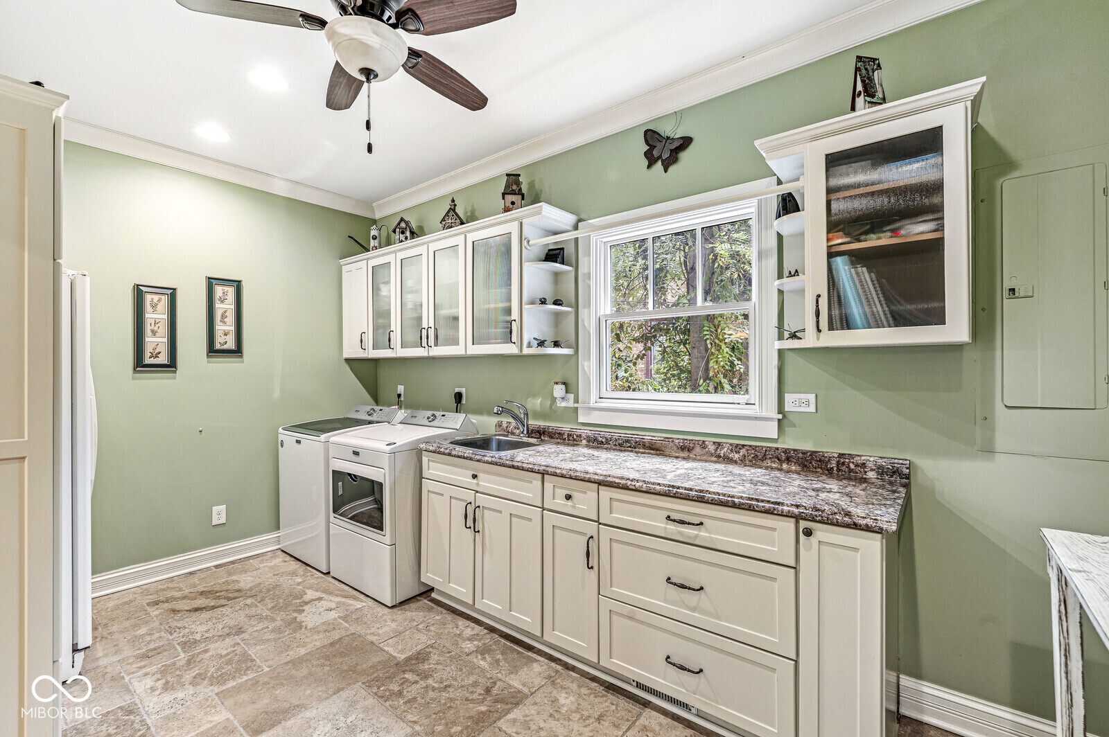 5017 N Pennsylvania Street