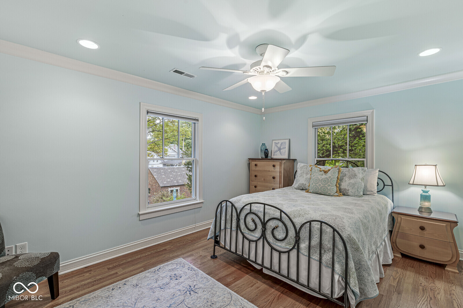 5017 N Pennsylvania Street