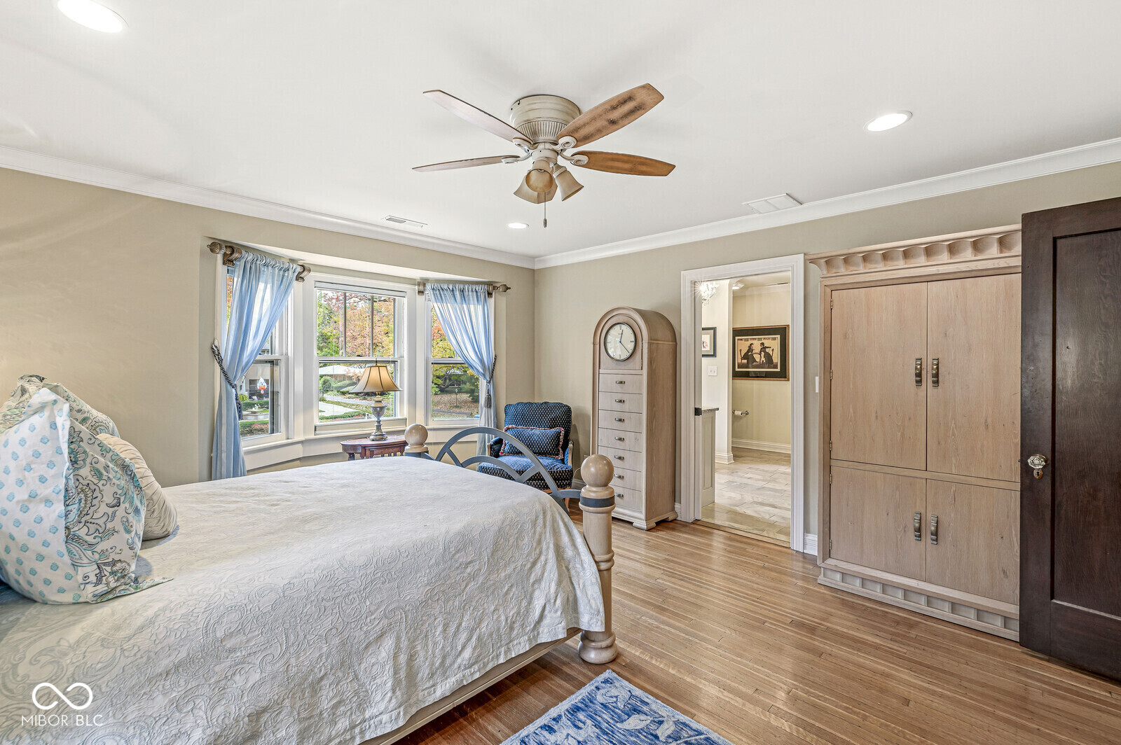 5017 N Pennsylvania Street