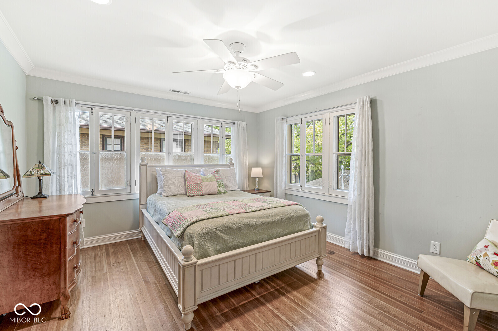 5017 N Pennsylvania Street