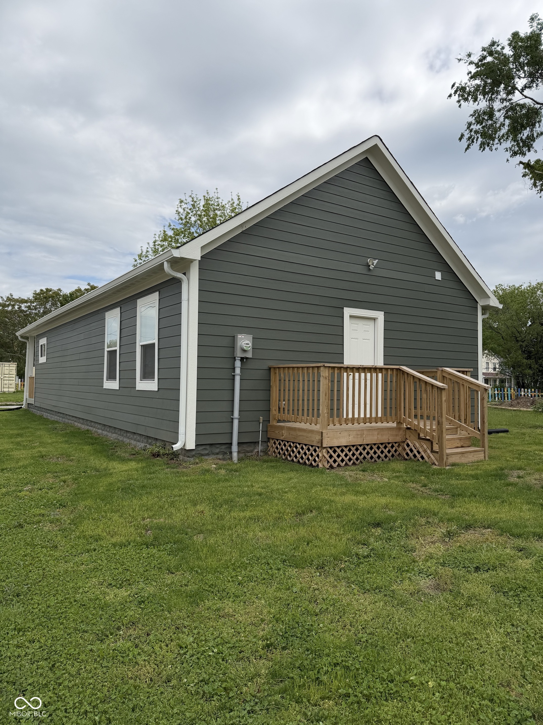 977 W 26th Street