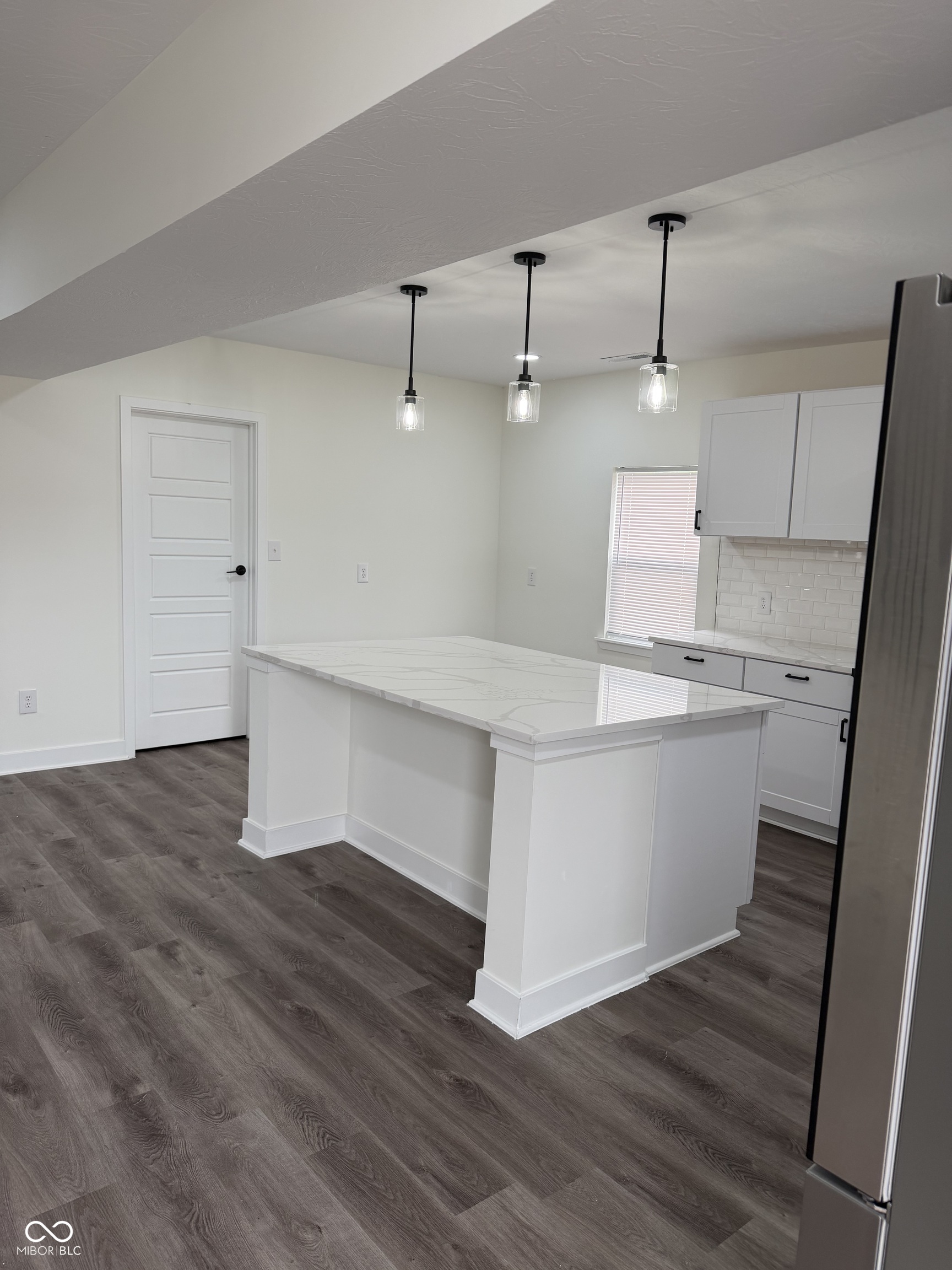 977 W 26th Street