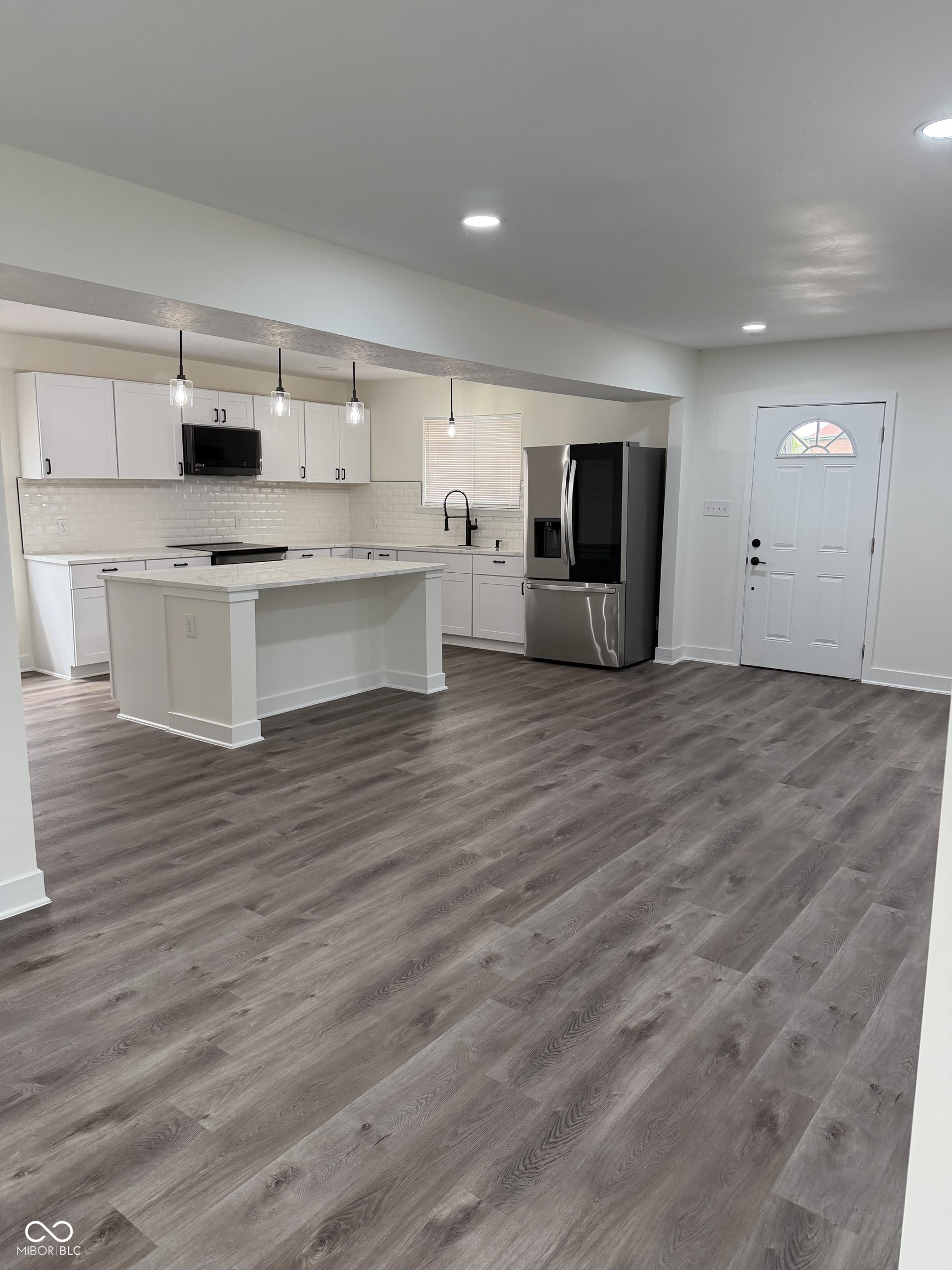 977 W 26th Street