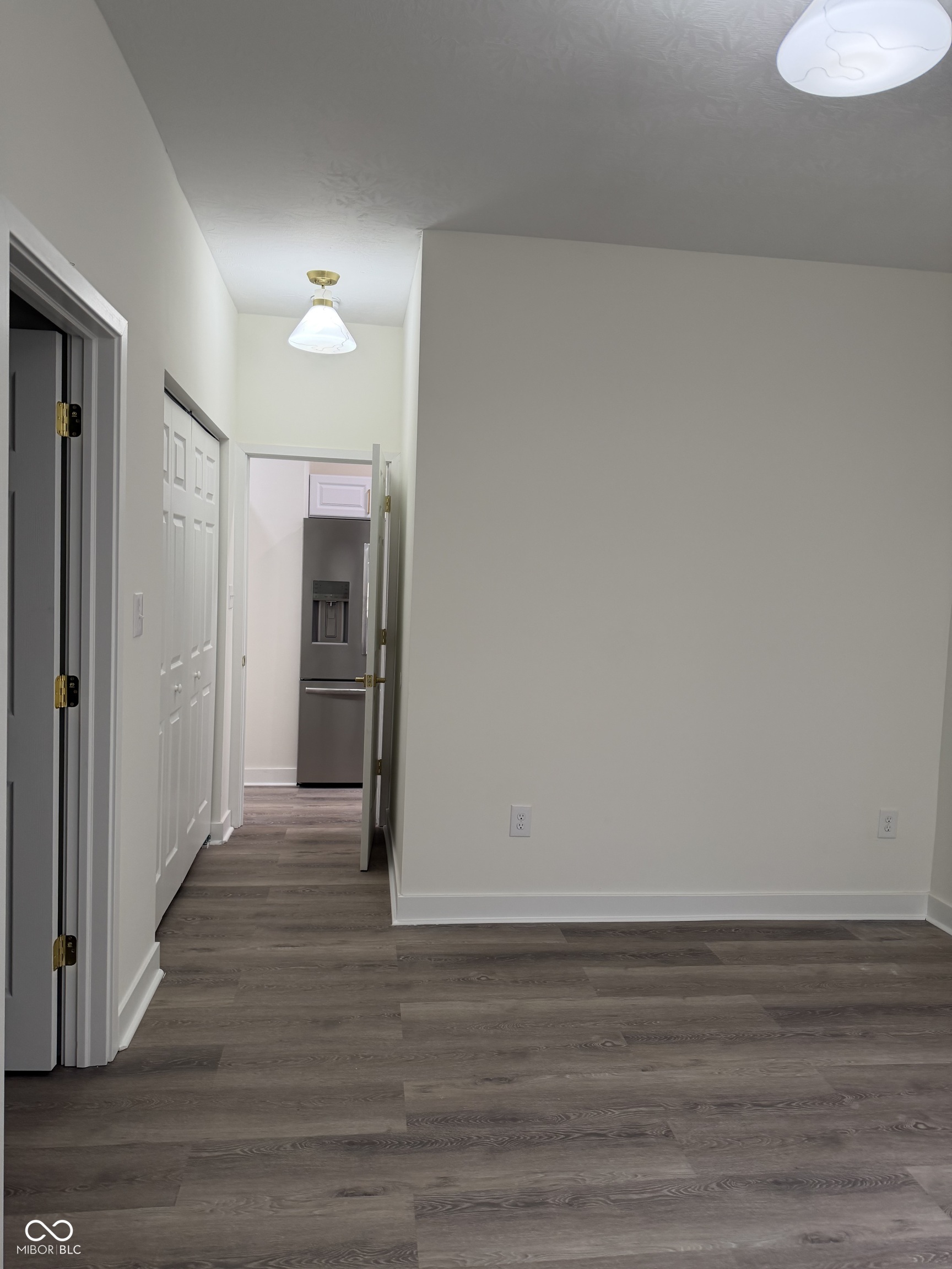 977 W 26th Street