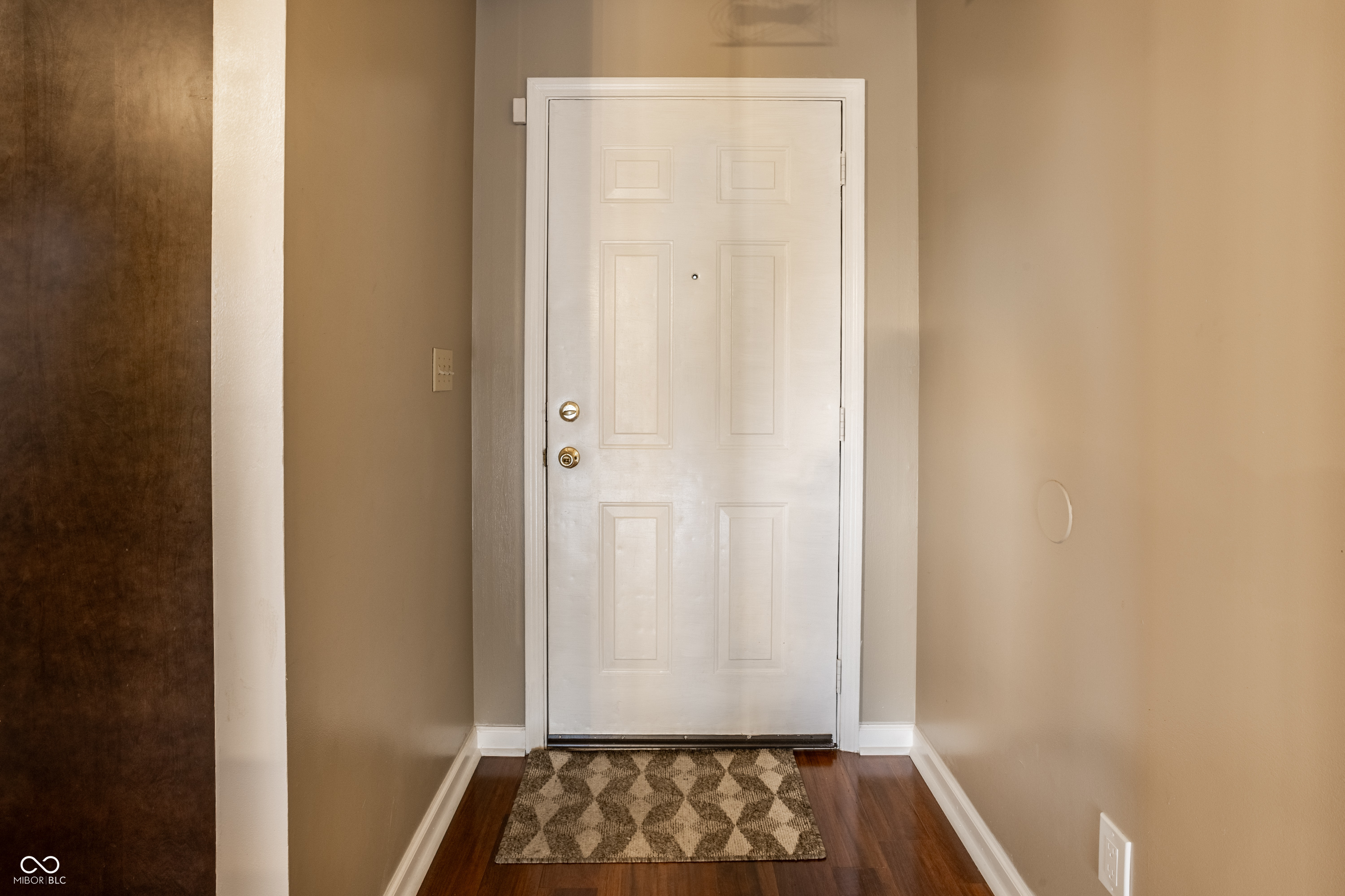 6234 Glen Flint Court