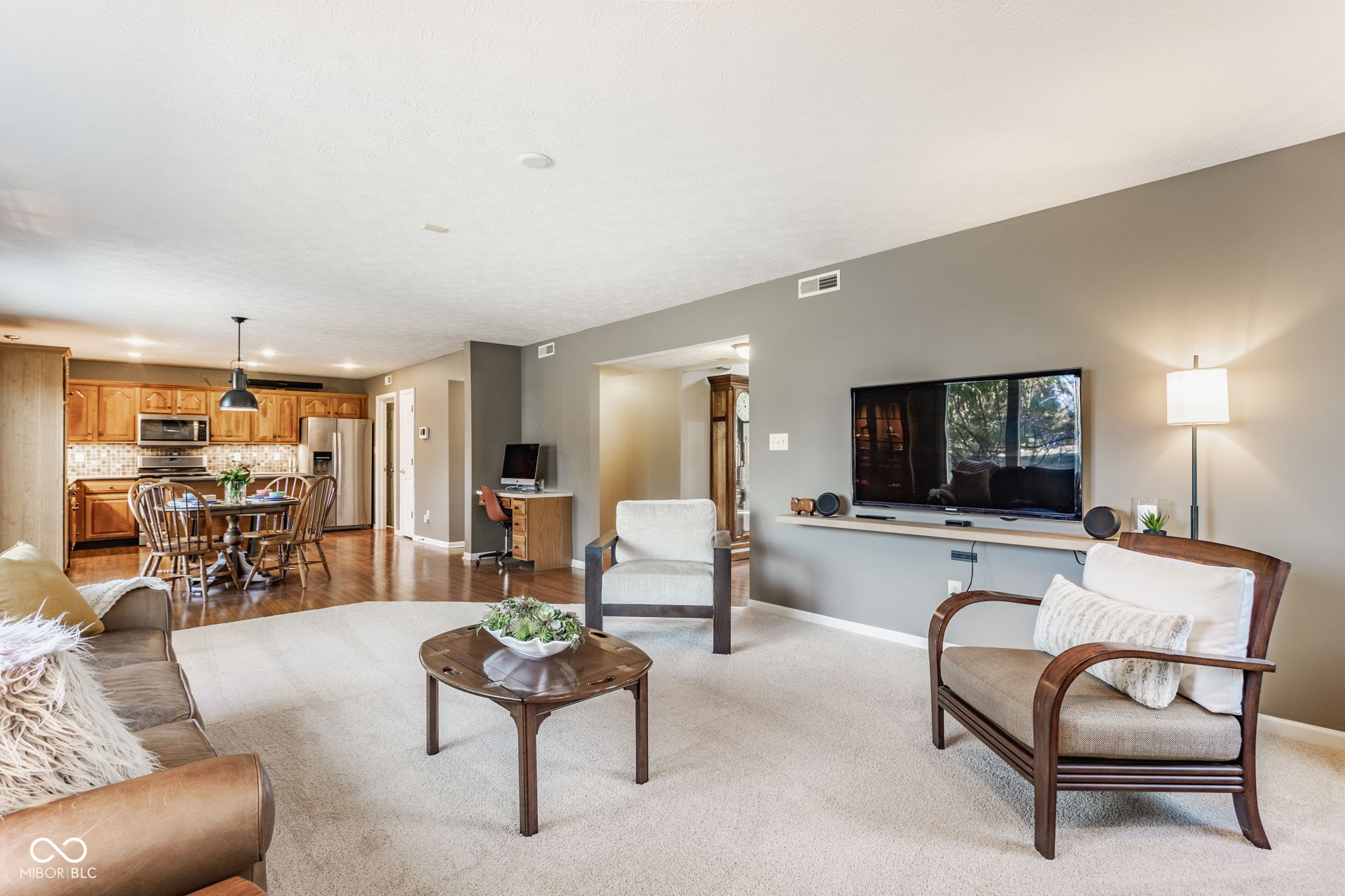 3103 Grandview Way