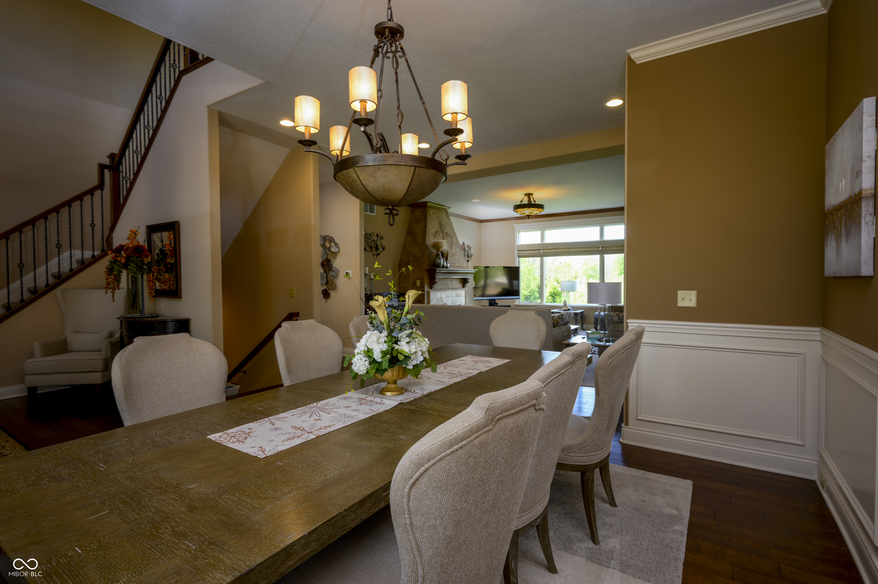 10138 Backstretch Row