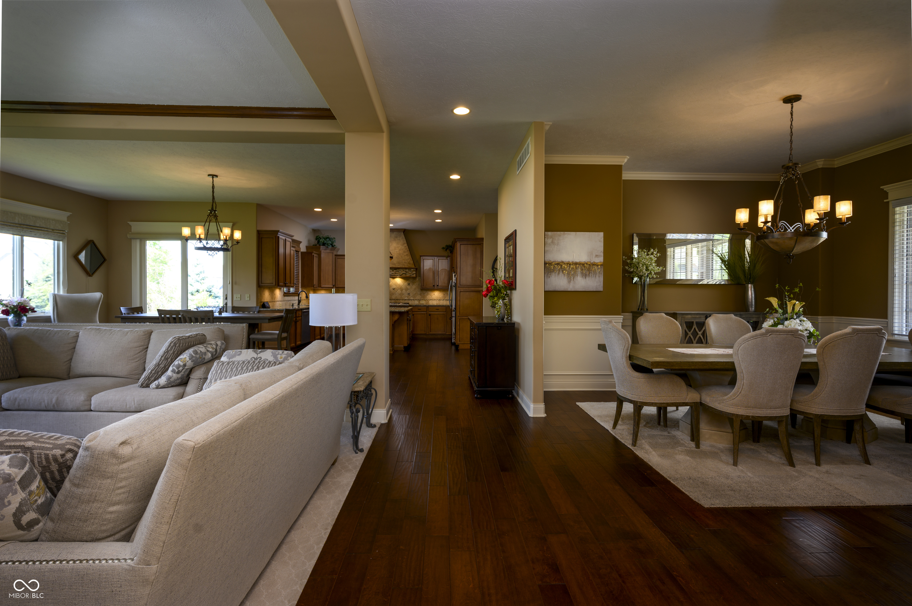 10138 Backstretch Row