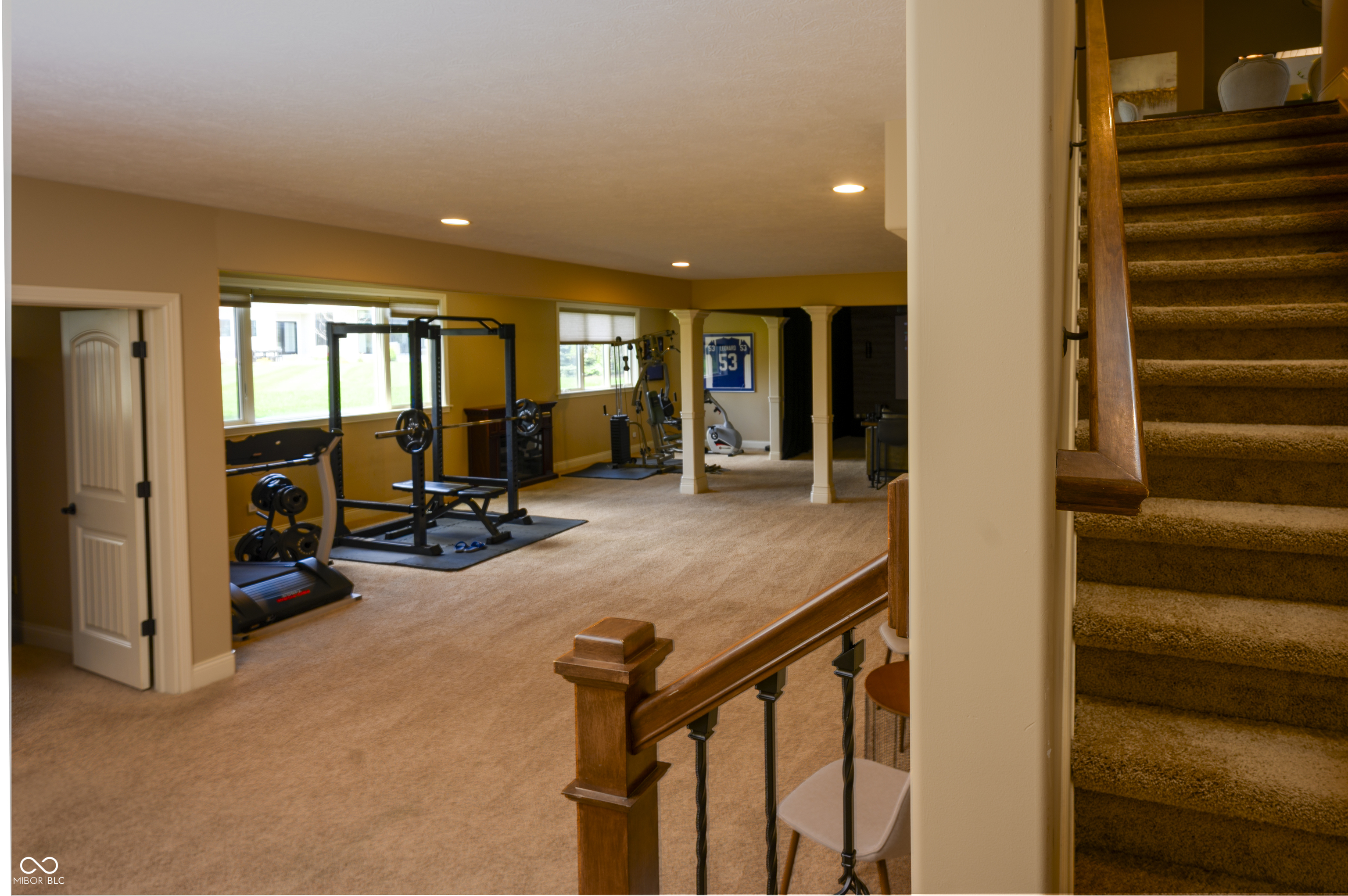 10138 Backstretch Row