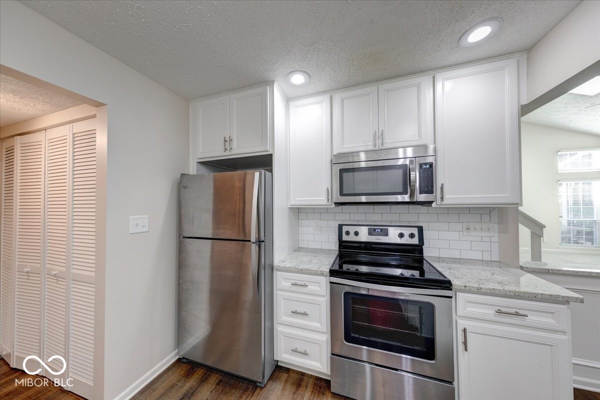 6419 Bayside South Drive