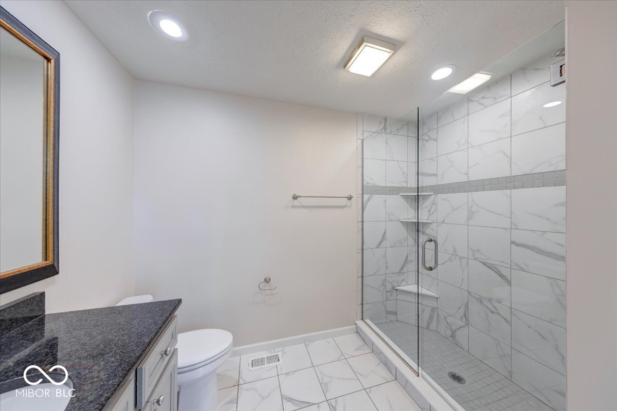 6419 Bayside South Drive