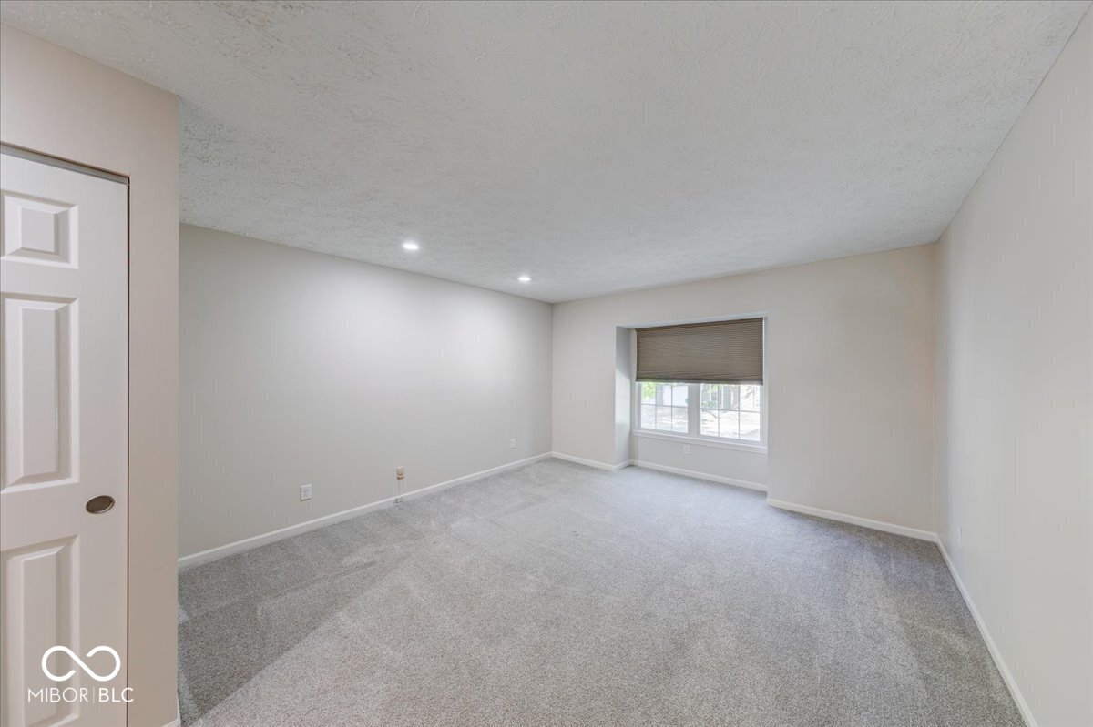 6419 Bayside South Drive