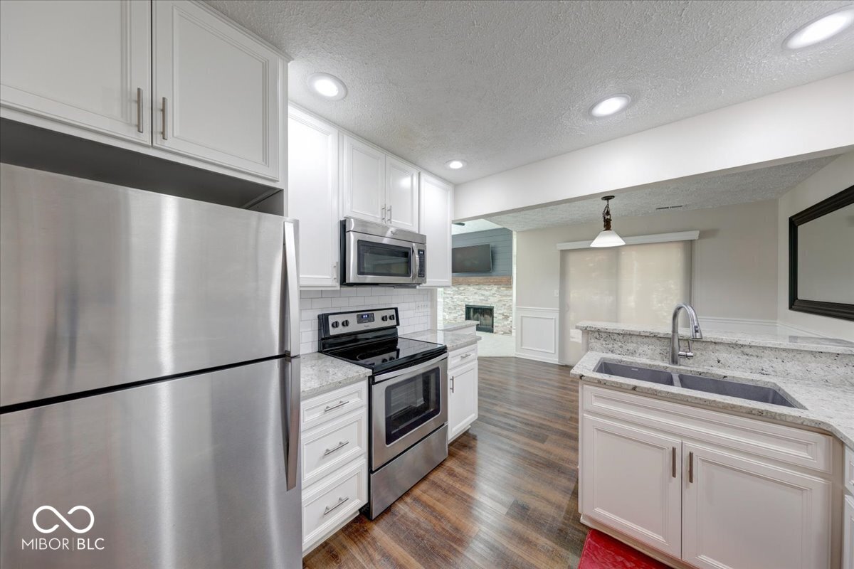 6419 Bayside South Drive