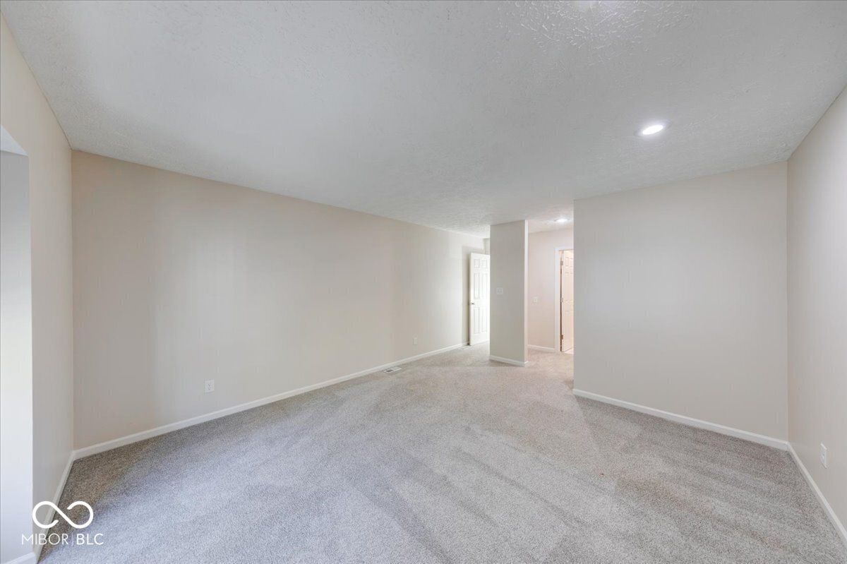 6419 Bayside South Drive