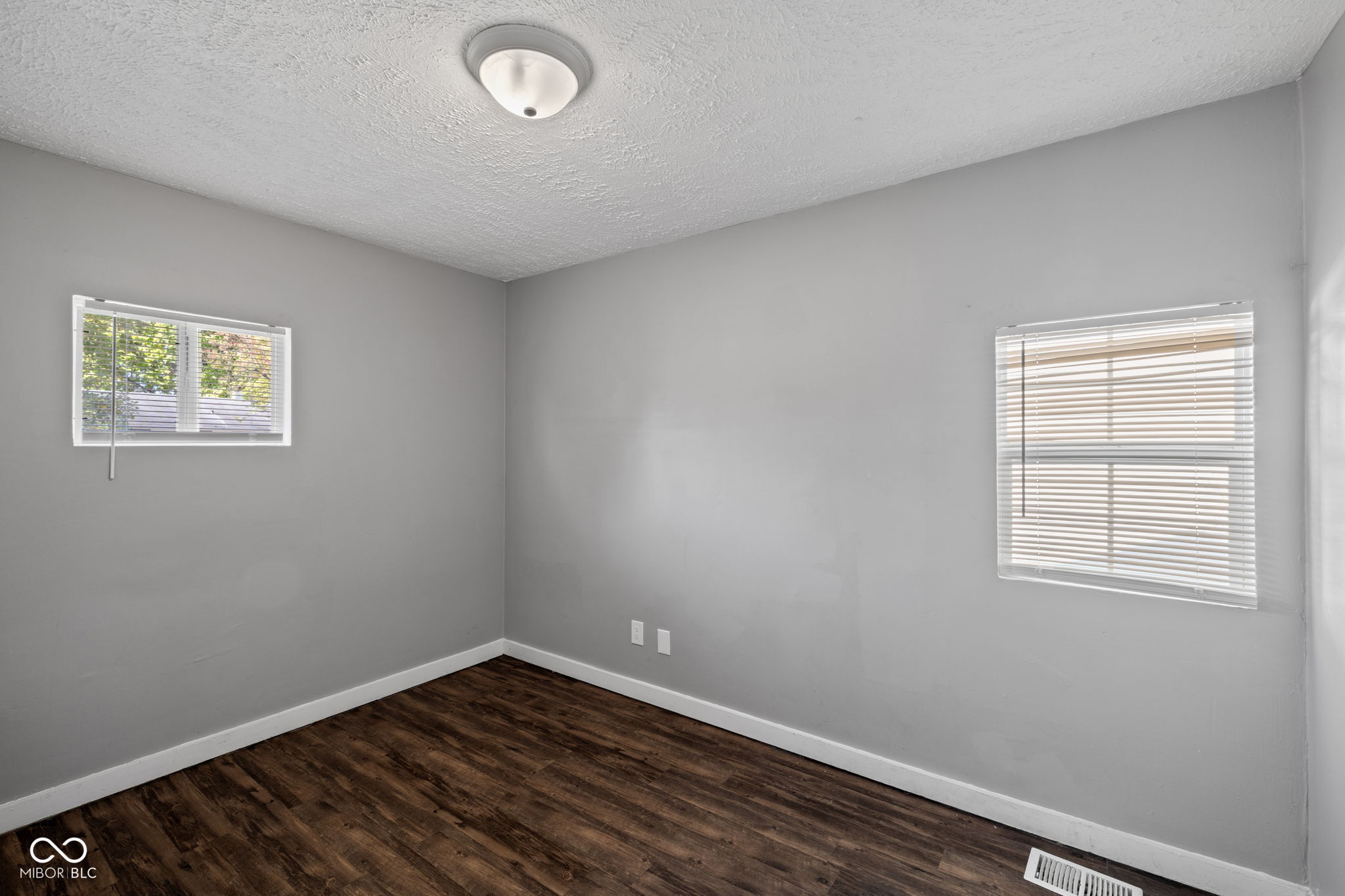 3239 N Colorado Avenue