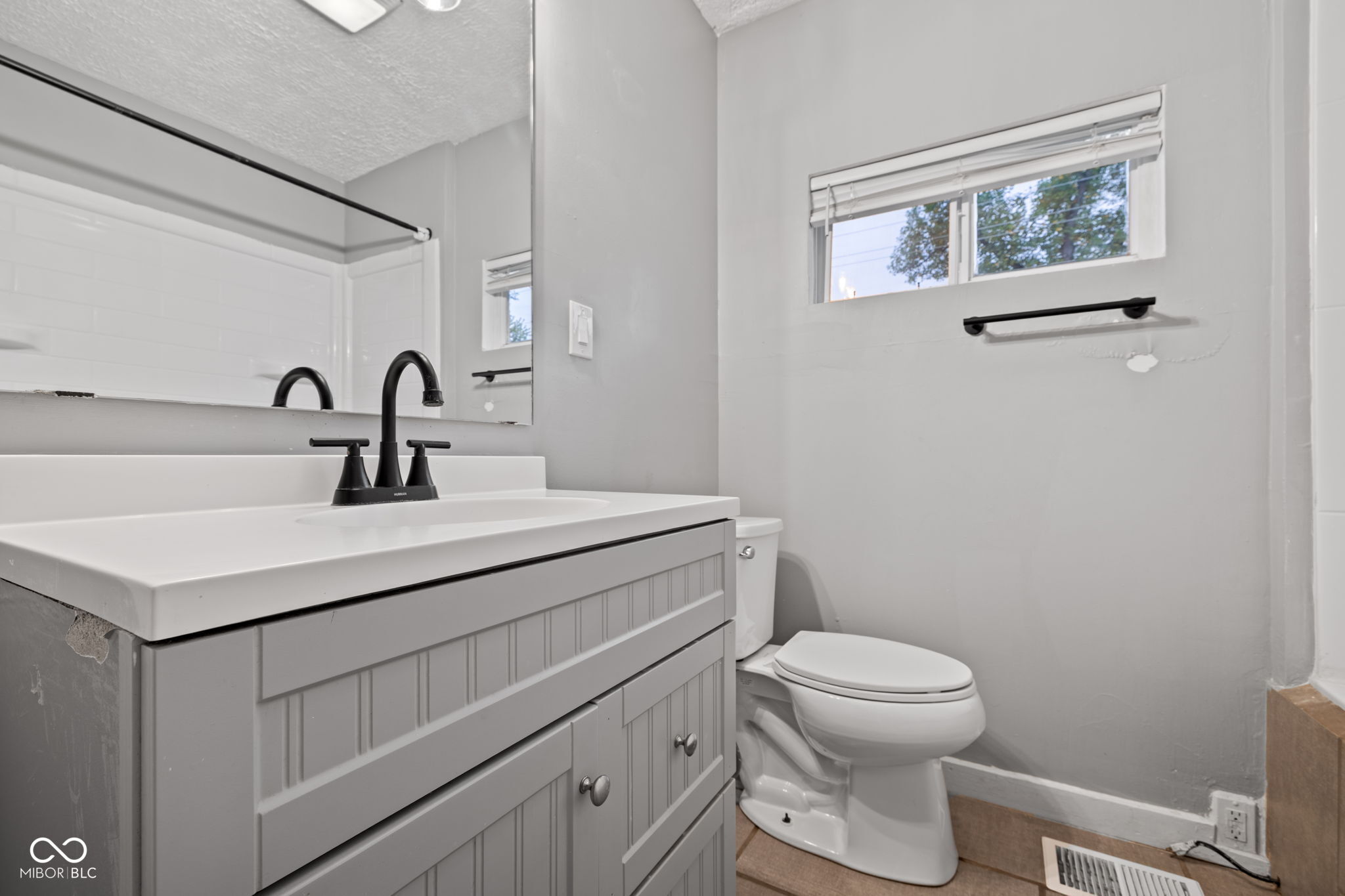 3239 N Colorado Avenue