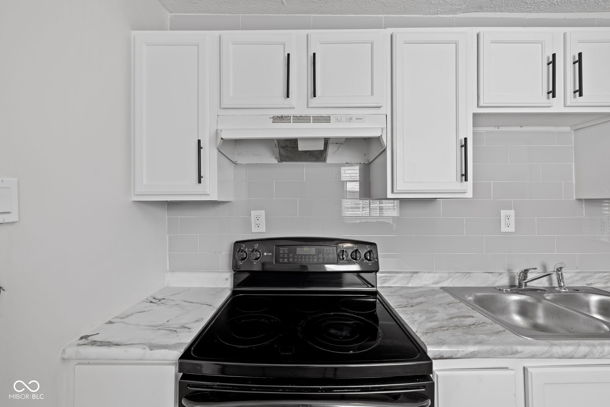 3239 N Colorado Avenue