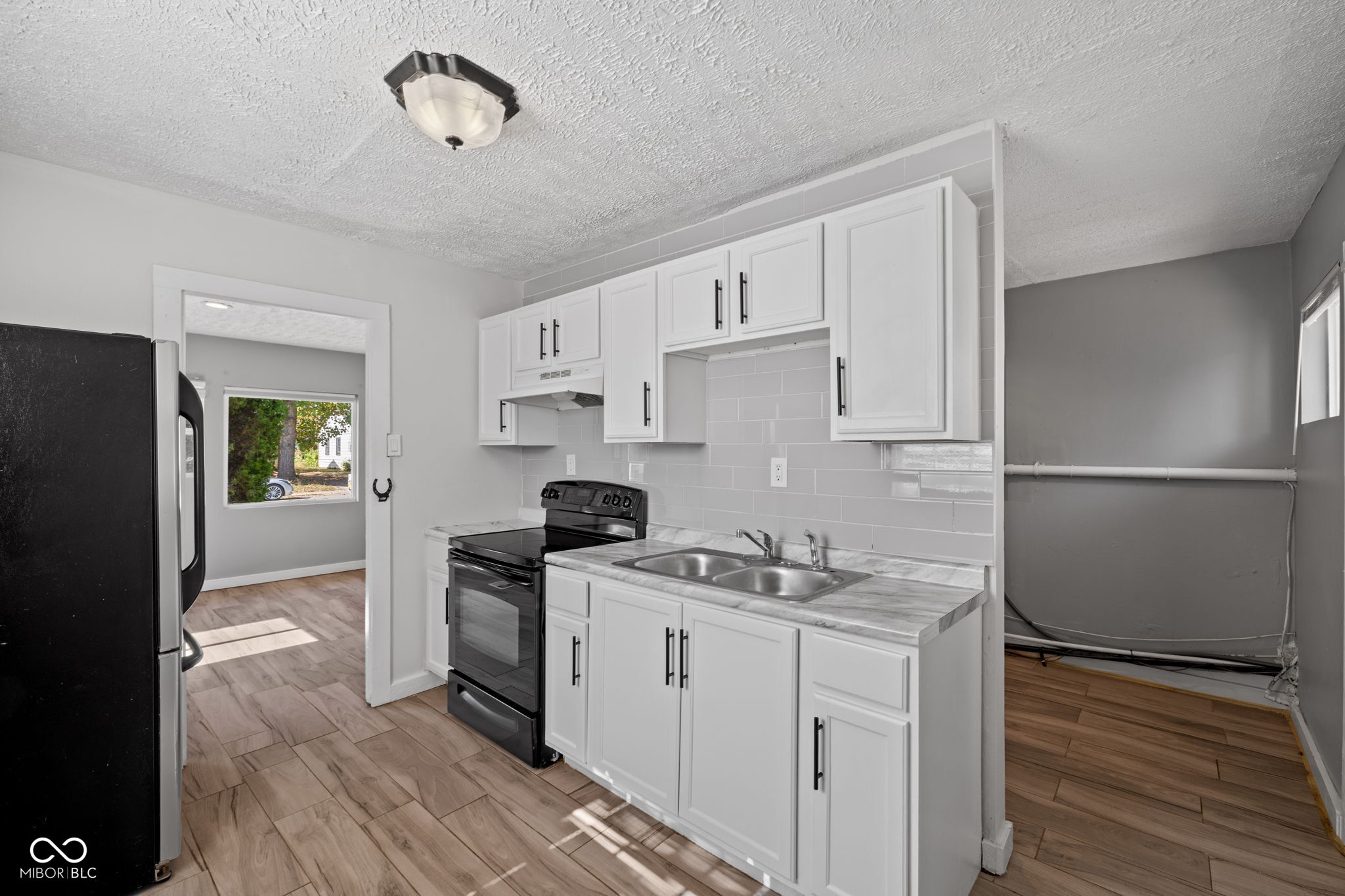 3239 N Colorado Avenue