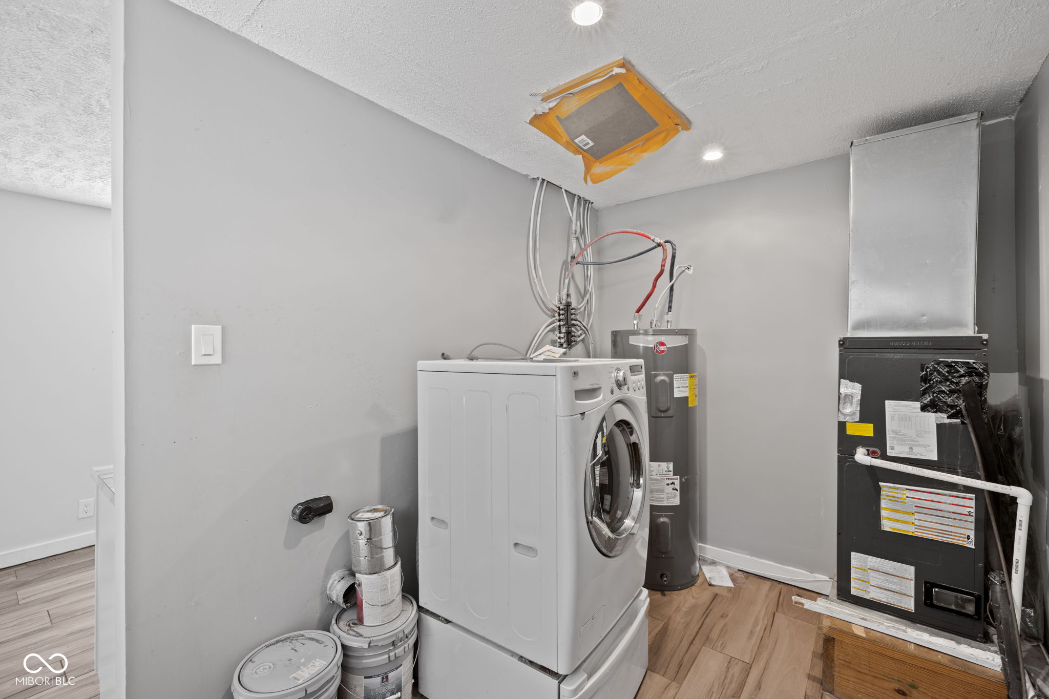 3239 N Colorado Avenue