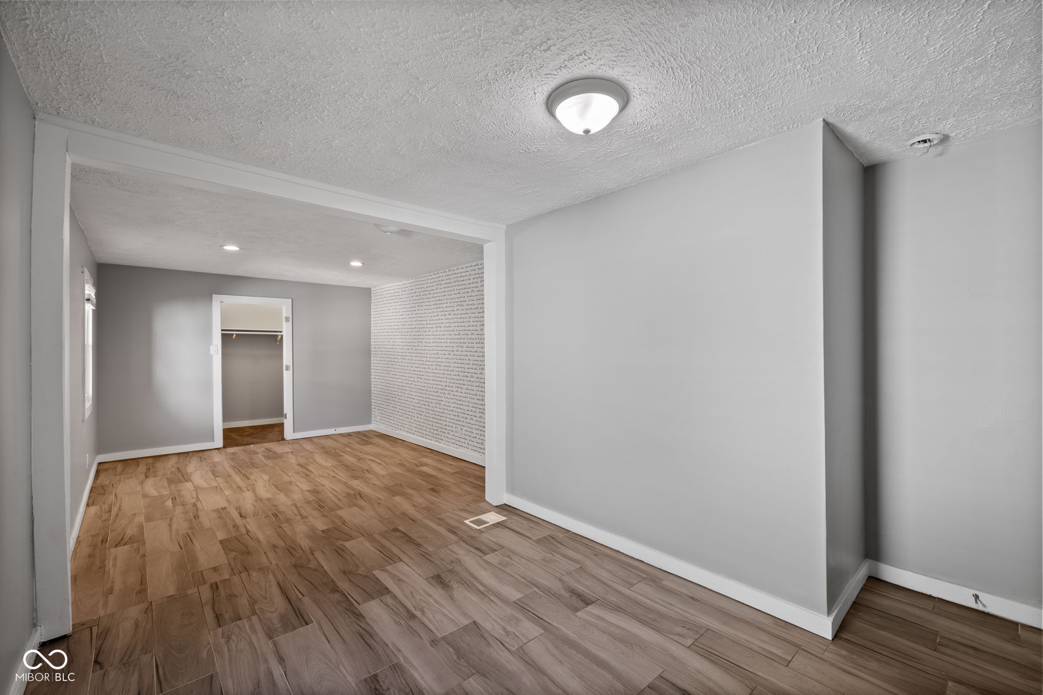 3239 N Colorado Avenue