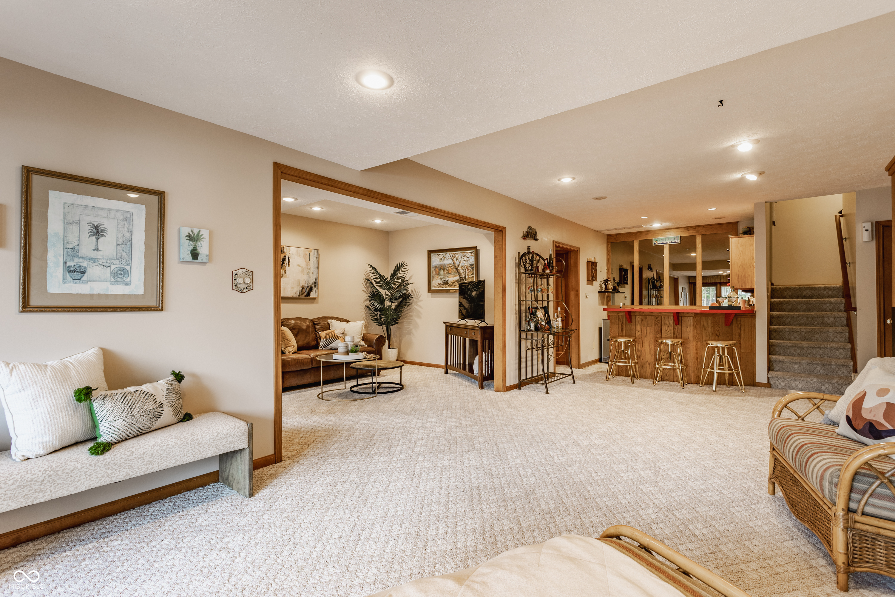 709 Pleasant Point Circle