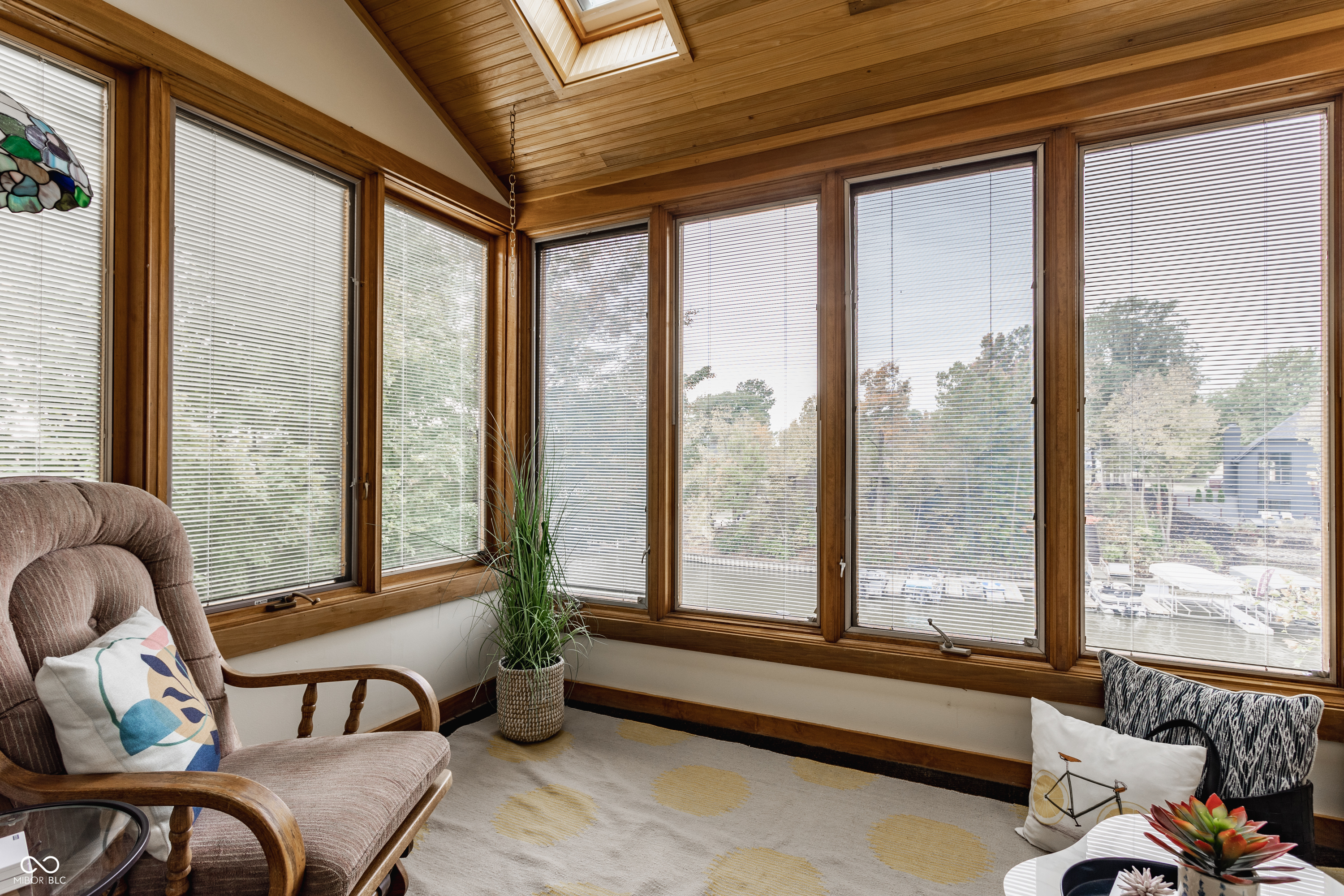 709 Pleasant Point Circle