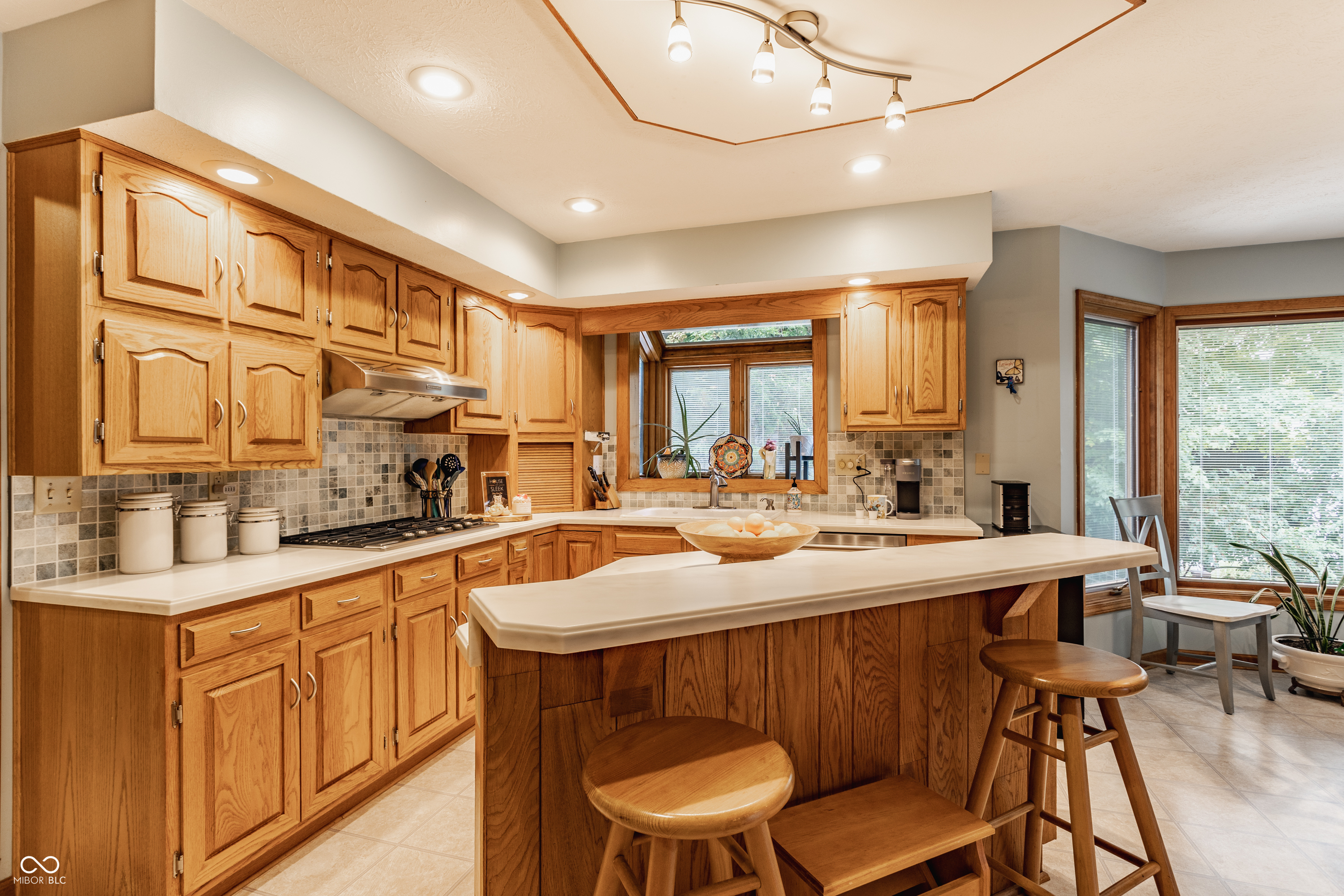 709 Pleasant Point Circle