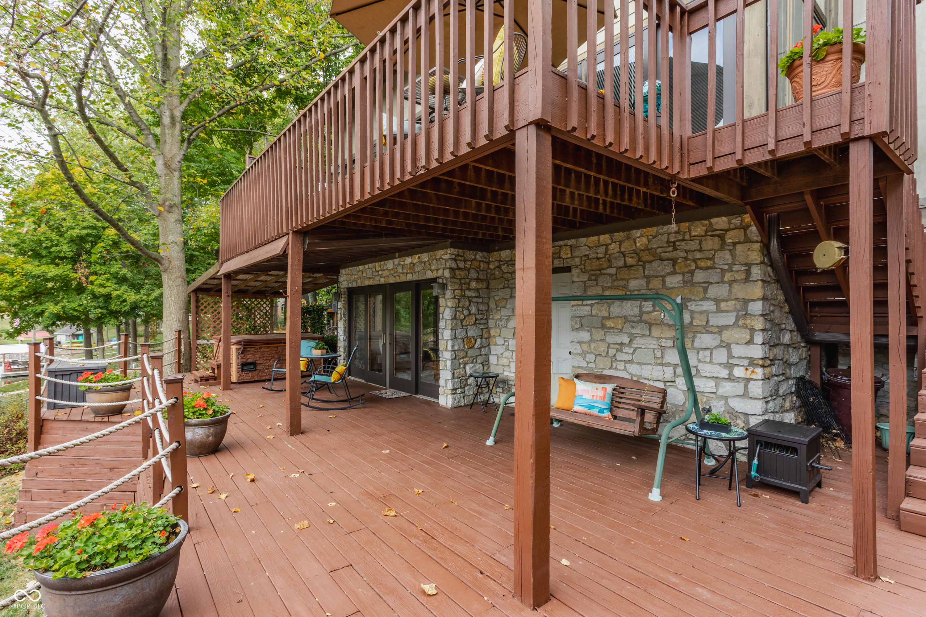 709 Pleasant Point Circle