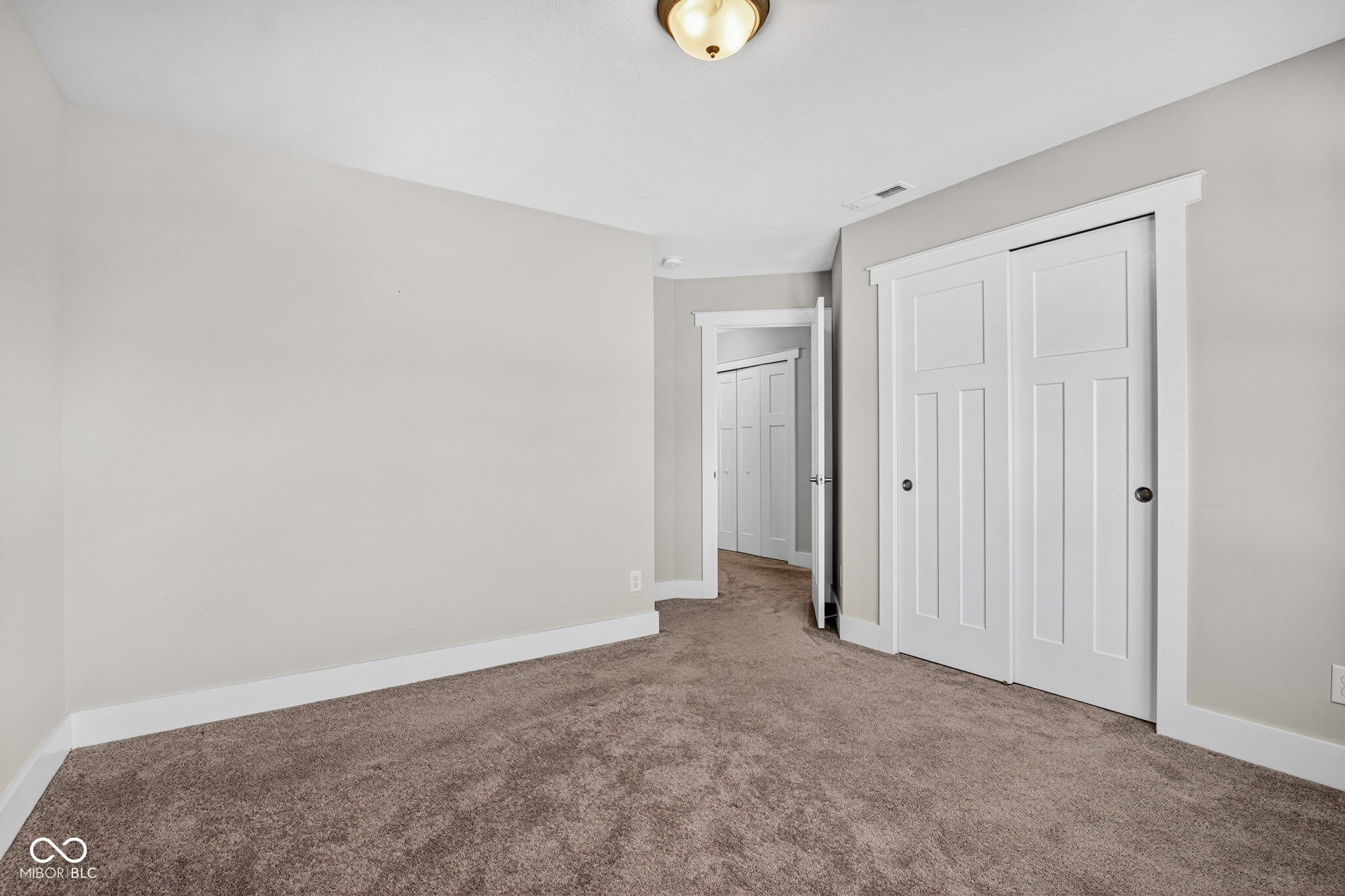 745 S Summerhaven Court