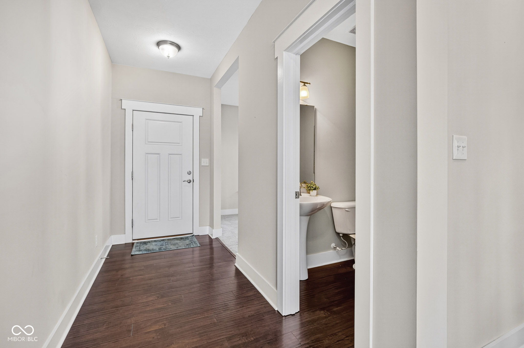 745 S Summerhaven Court