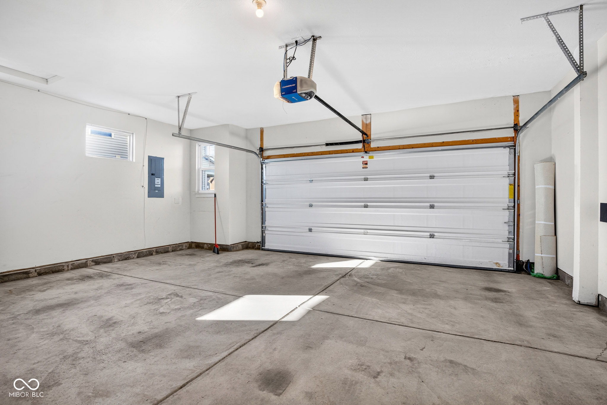 745 S Summerhaven Court