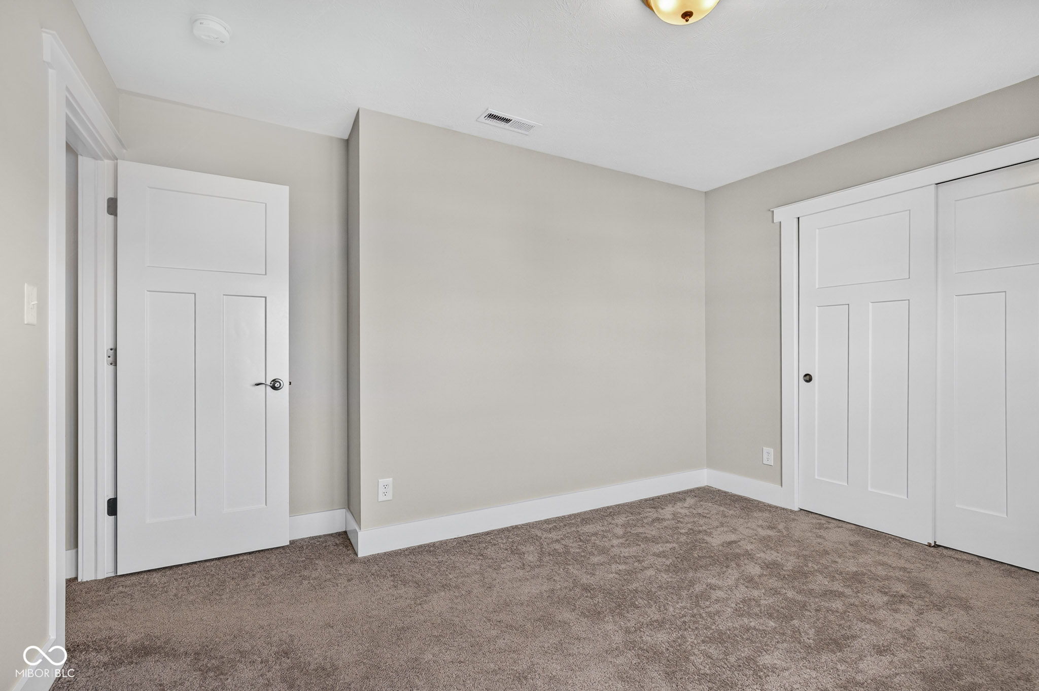 745 S Summerhaven Court