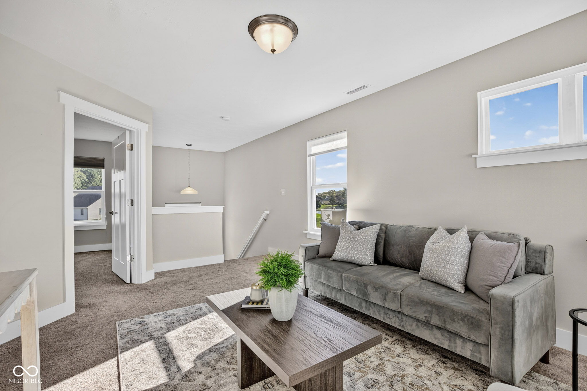 745 S Summerhaven Court