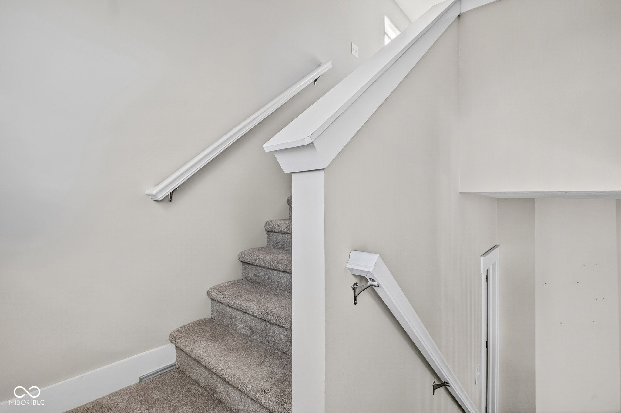 745 S Summerhaven Court