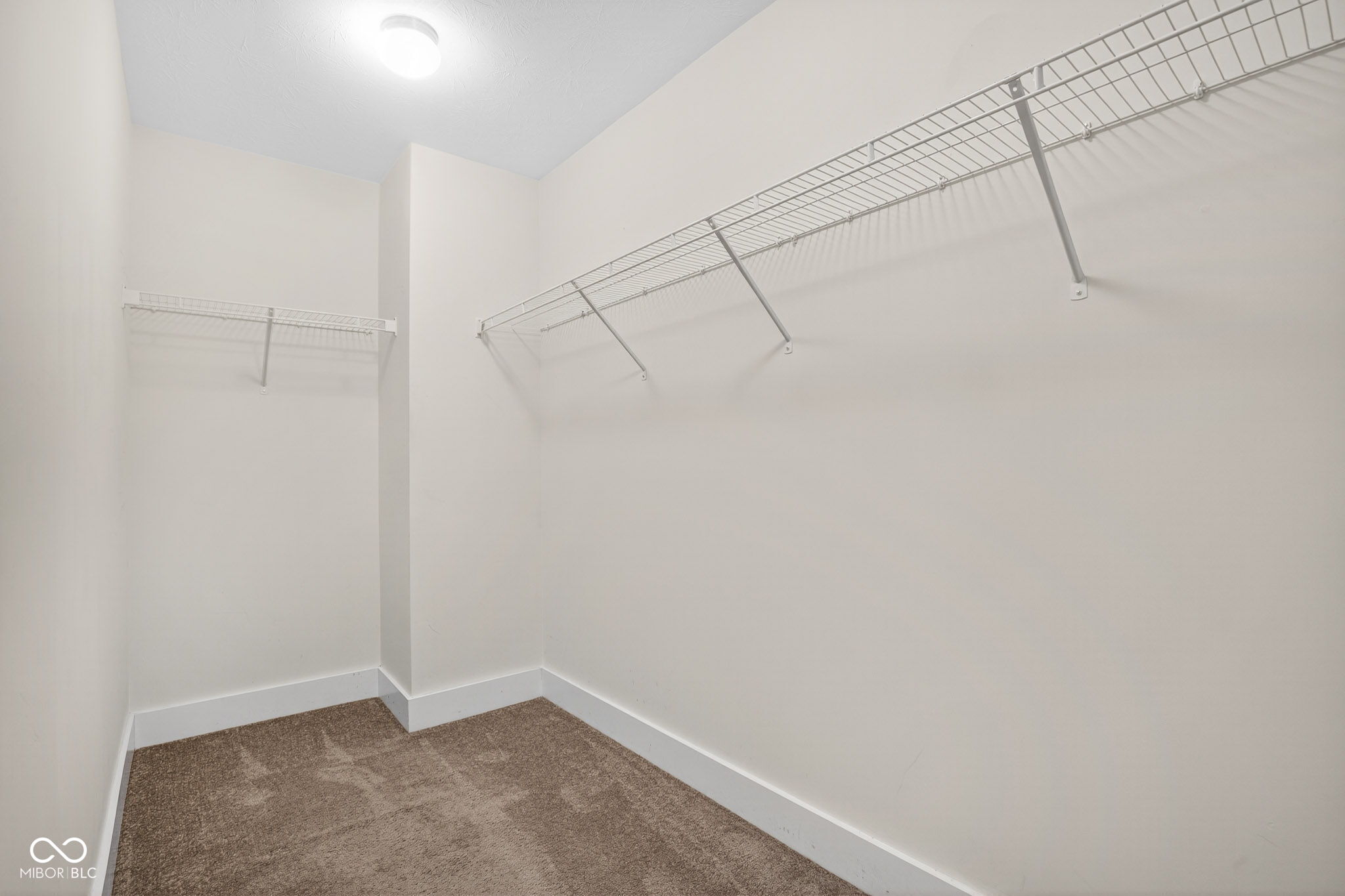 745 S Summerhaven Court