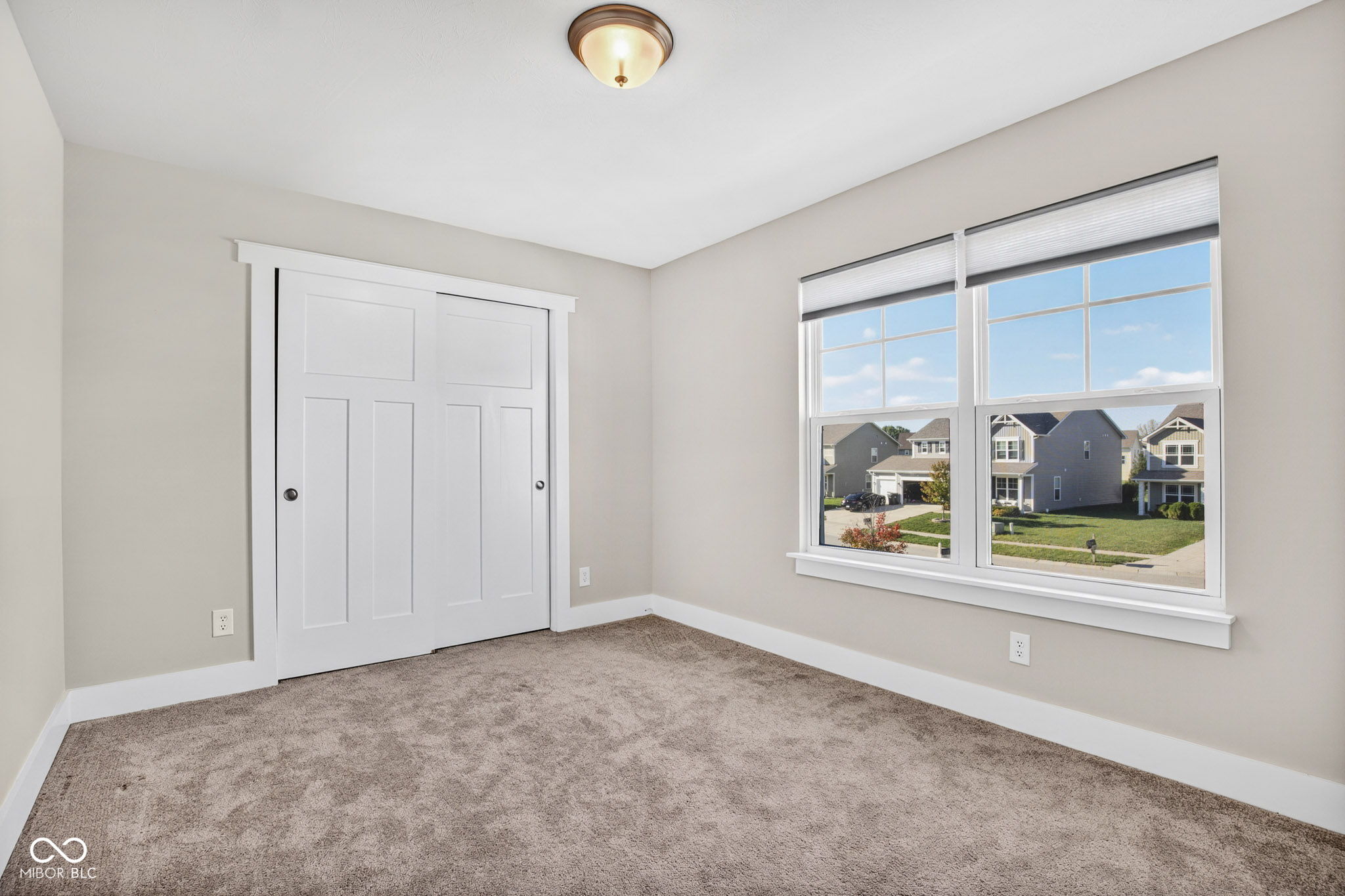 745 S Summerhaven Court