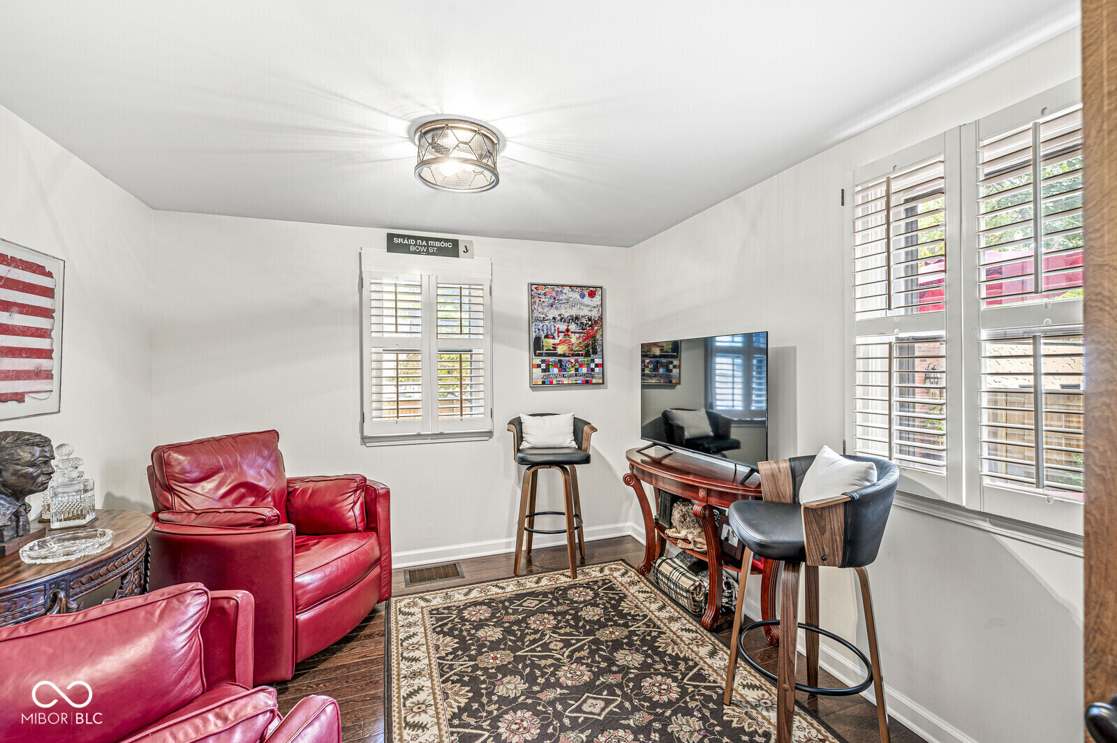 5421 N Washington Boulevard