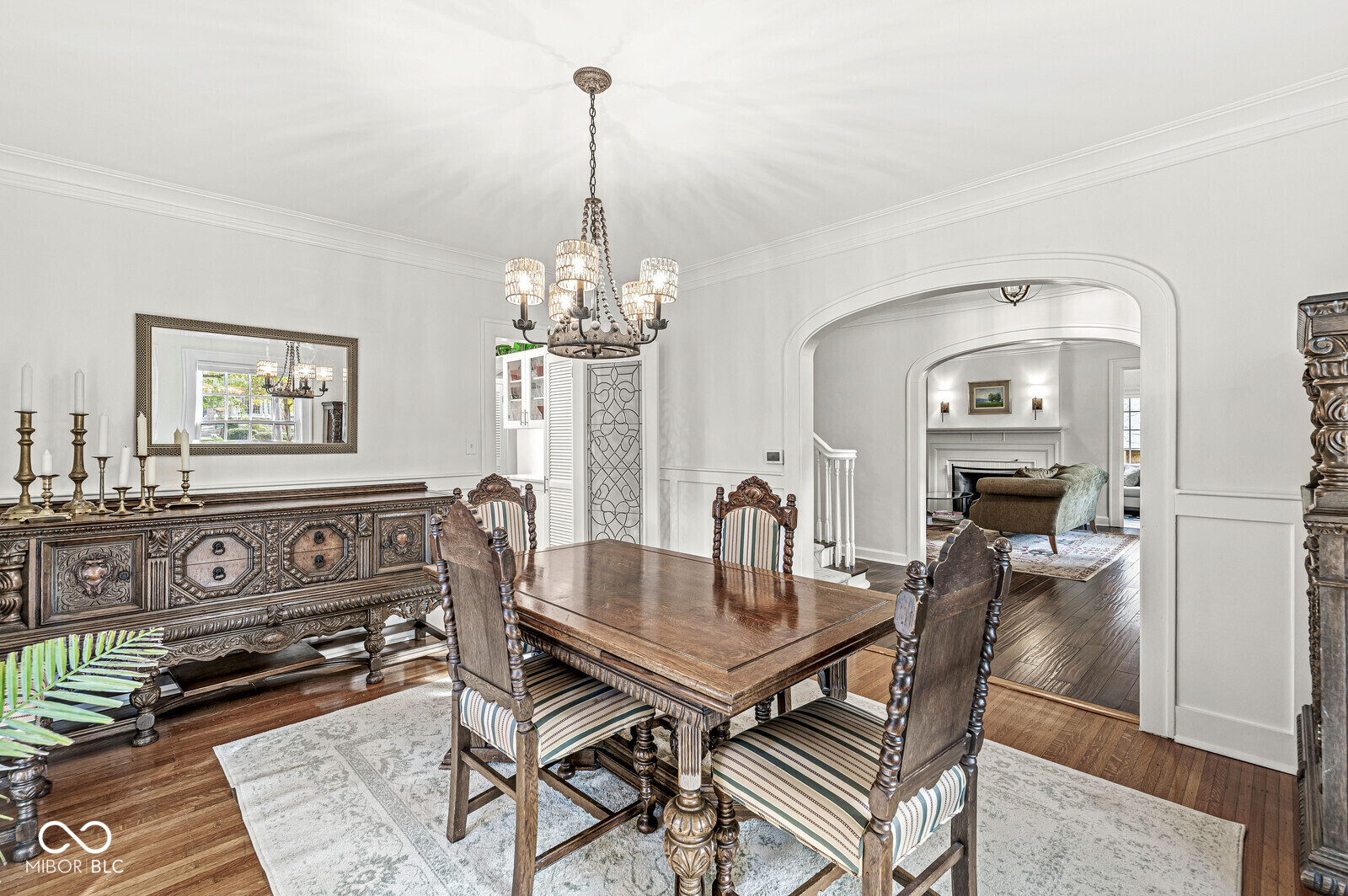 5421 N Washington Boulevard